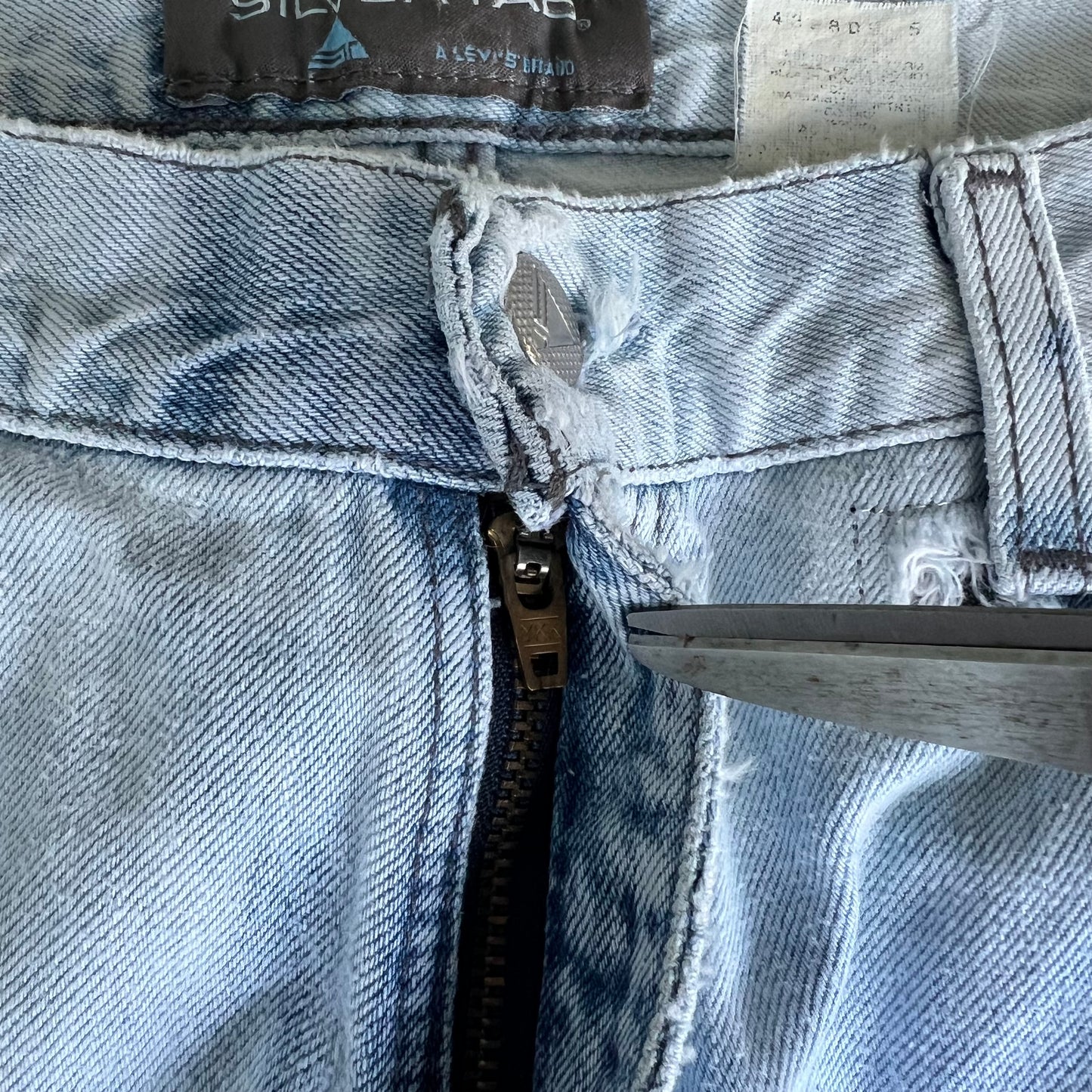 Y2K Levi's SilverTab Acid Wash Repaired Baggy Dragon Jeans - 34x30.5" 18" Opens