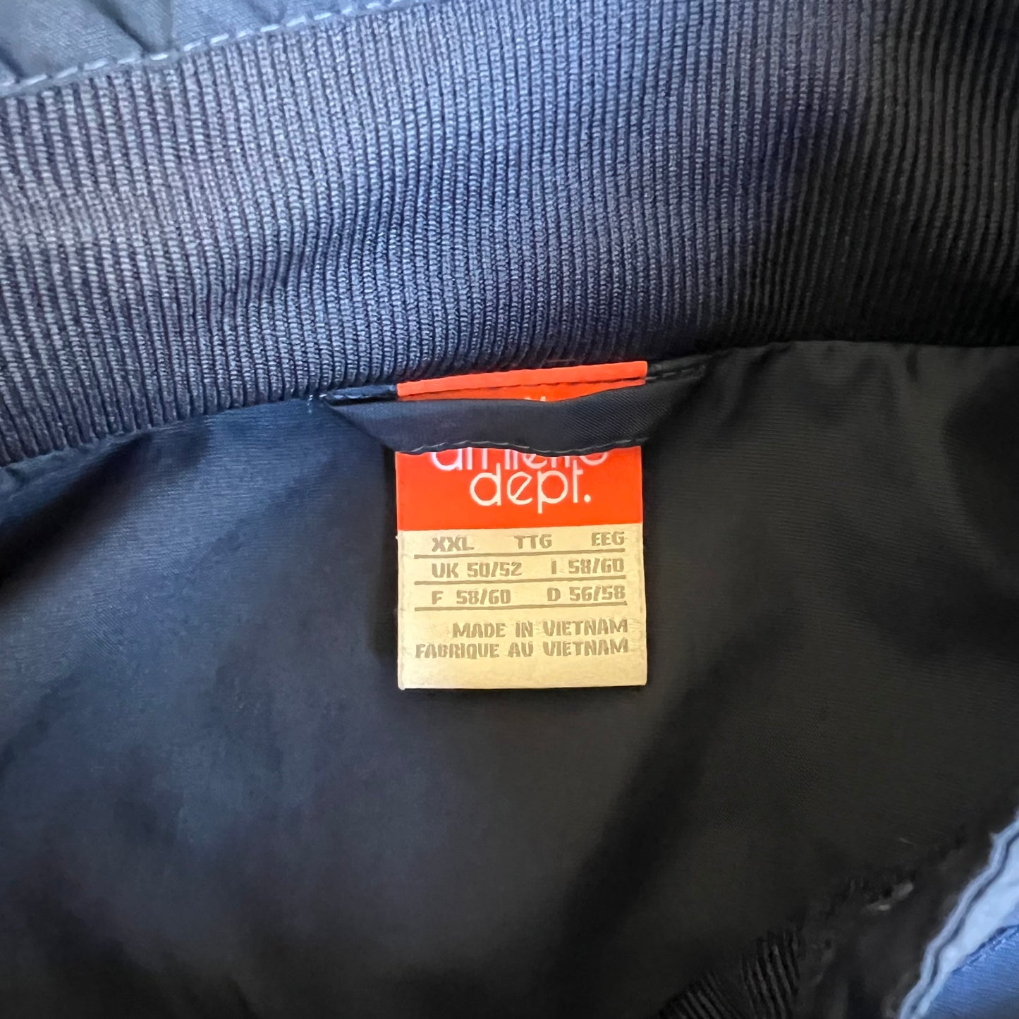 Vintage Y2K Men's Nike Baggy Navy Blue Striped Full Zip Windbreaker Jacket - 2XL