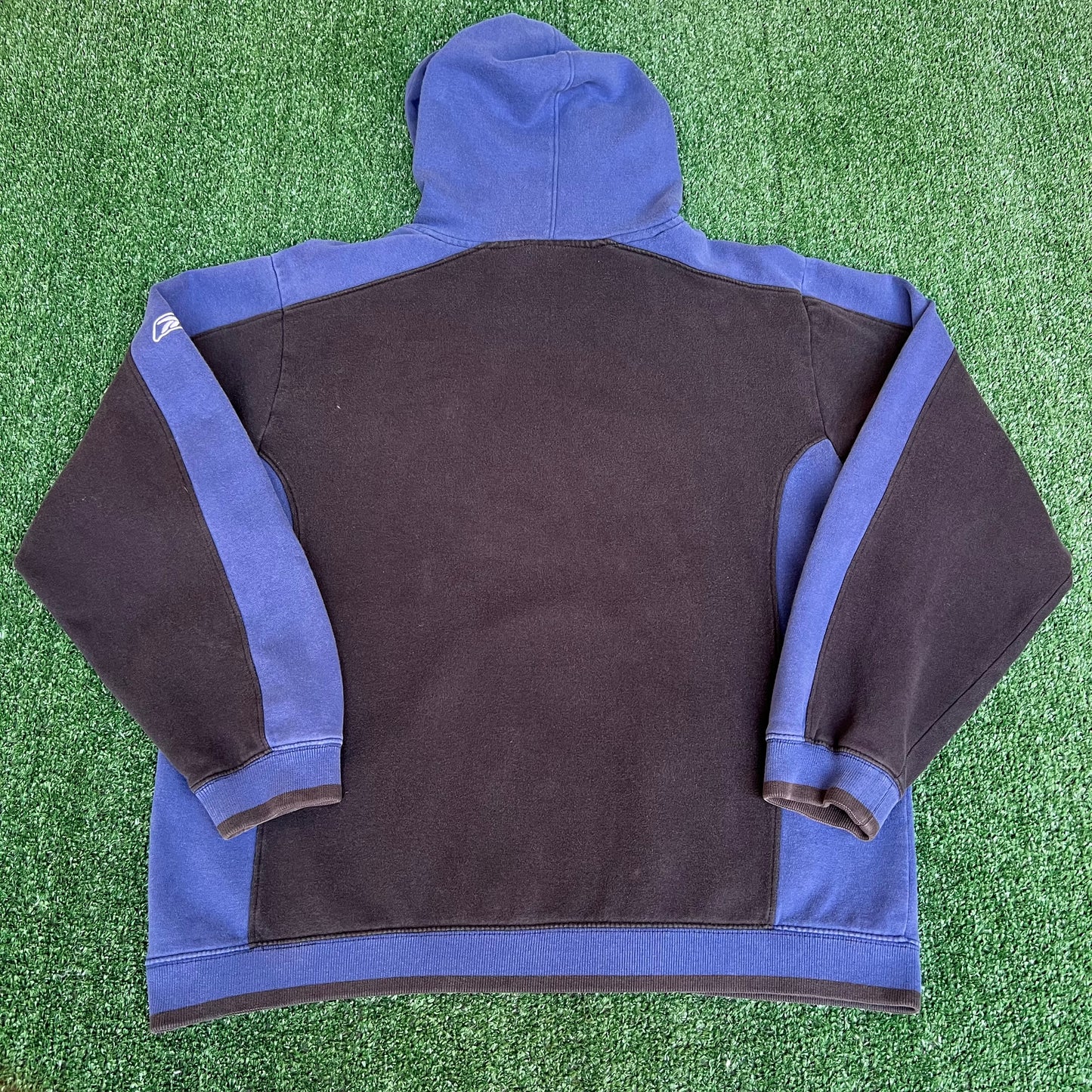 Vintage Y2K Men's Reebok NHL Tampa Bay Lighting Faded Black Blue Hoodie - Medium