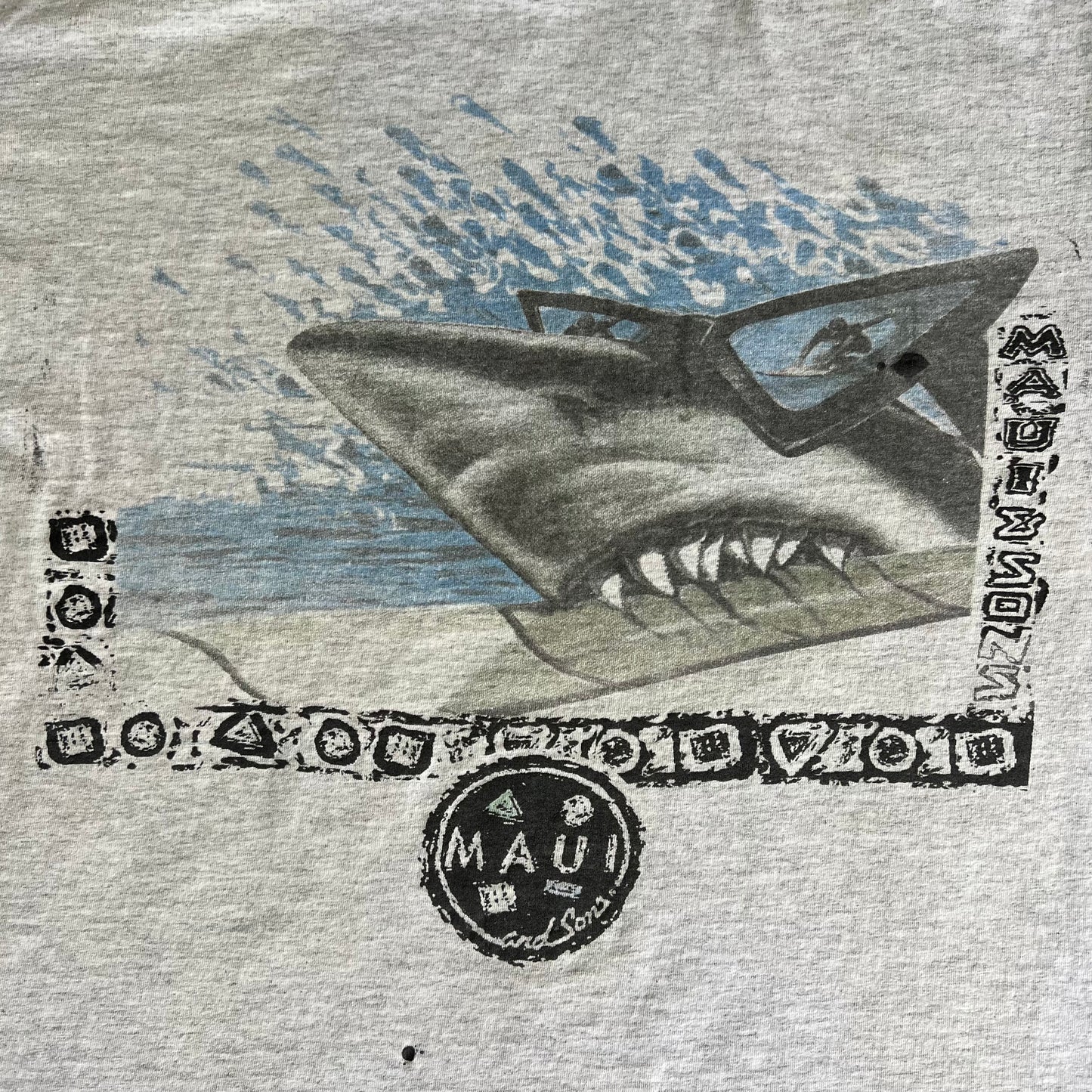 90s Maui & Sons Surf Shark Gray T-Shirt - XL