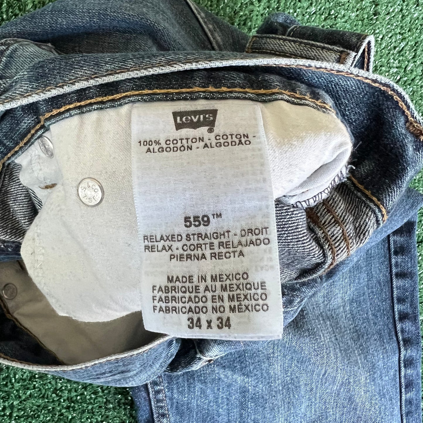 Y2K Levi's 559 Baggy Straight Medium Wash Blue Jeans - 36x32.5" 18" Openings