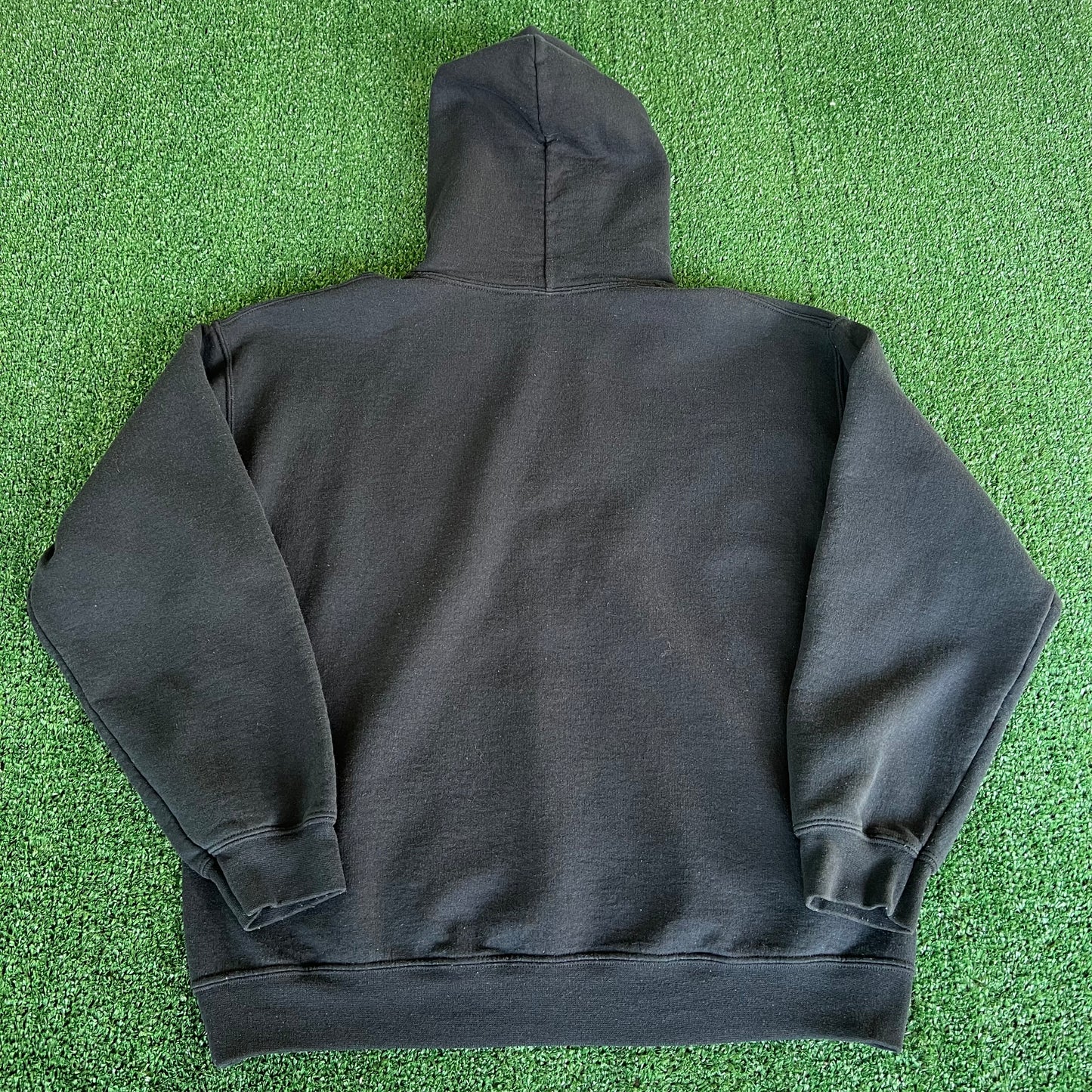 Y2K Men's Harley-Davidson Embroidered Logo Faded Black Hoodie - Medium