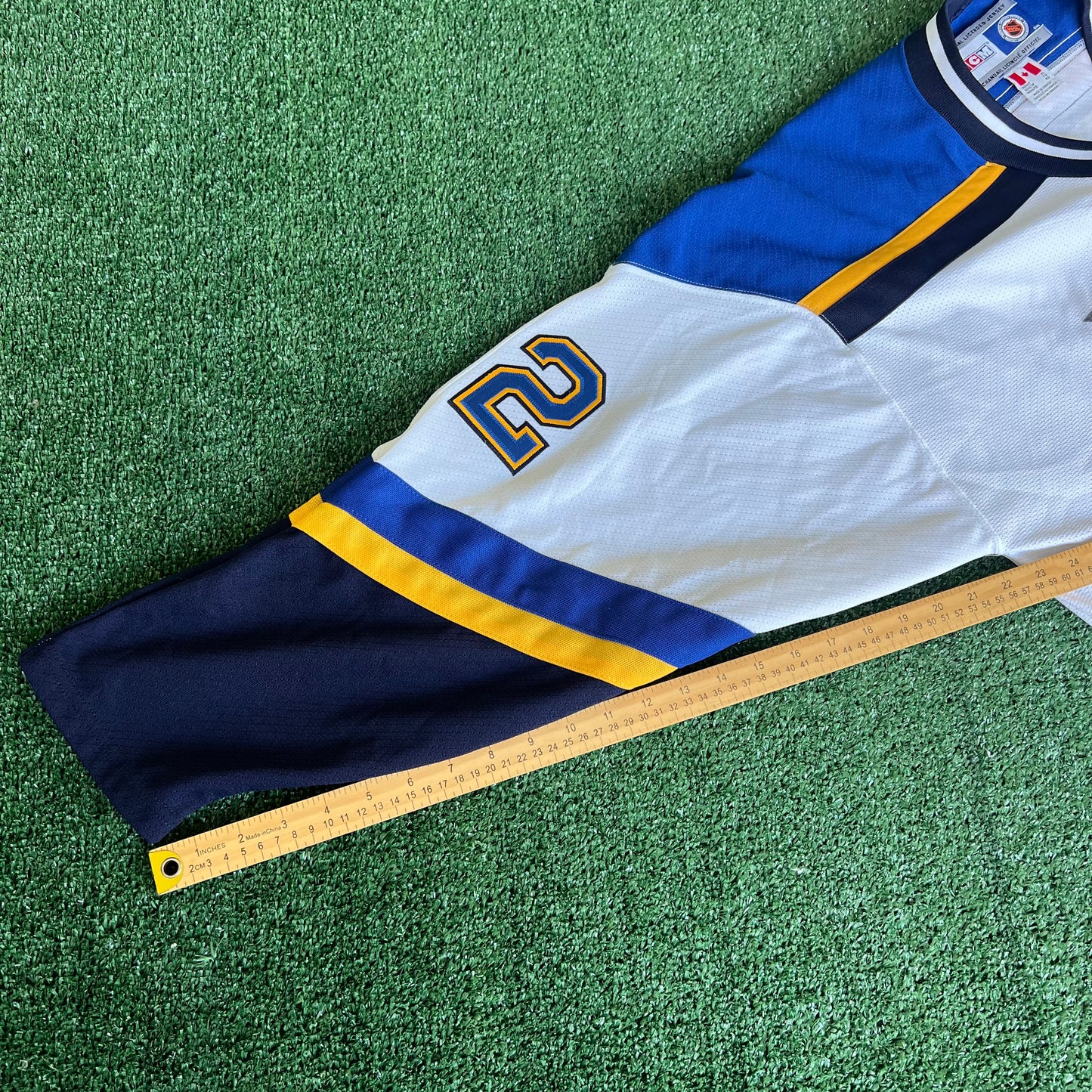 Y2K CCM NHL St. Louis Blues Martin Rucinsky Hockey Jersey - XL