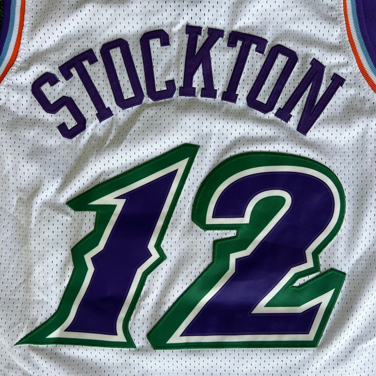 Retro 90s Mitchell & Ness NBA Utah Jazz John Stockton Bootleg White Jersey - 2XL