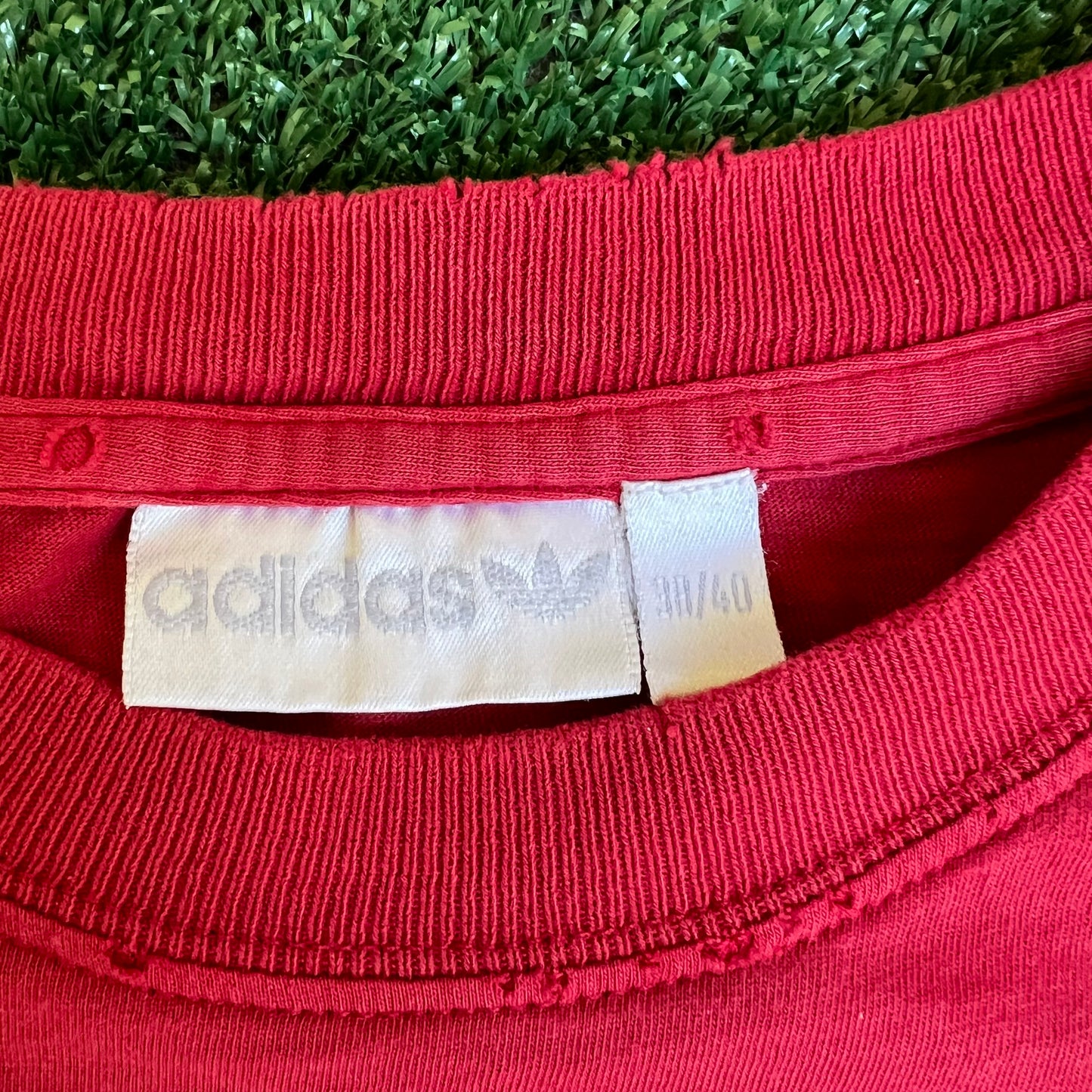 Vintage 90s Men's Adidas Red Wrap Around Print Spellout Logo Thrashed T-Shirt Medium