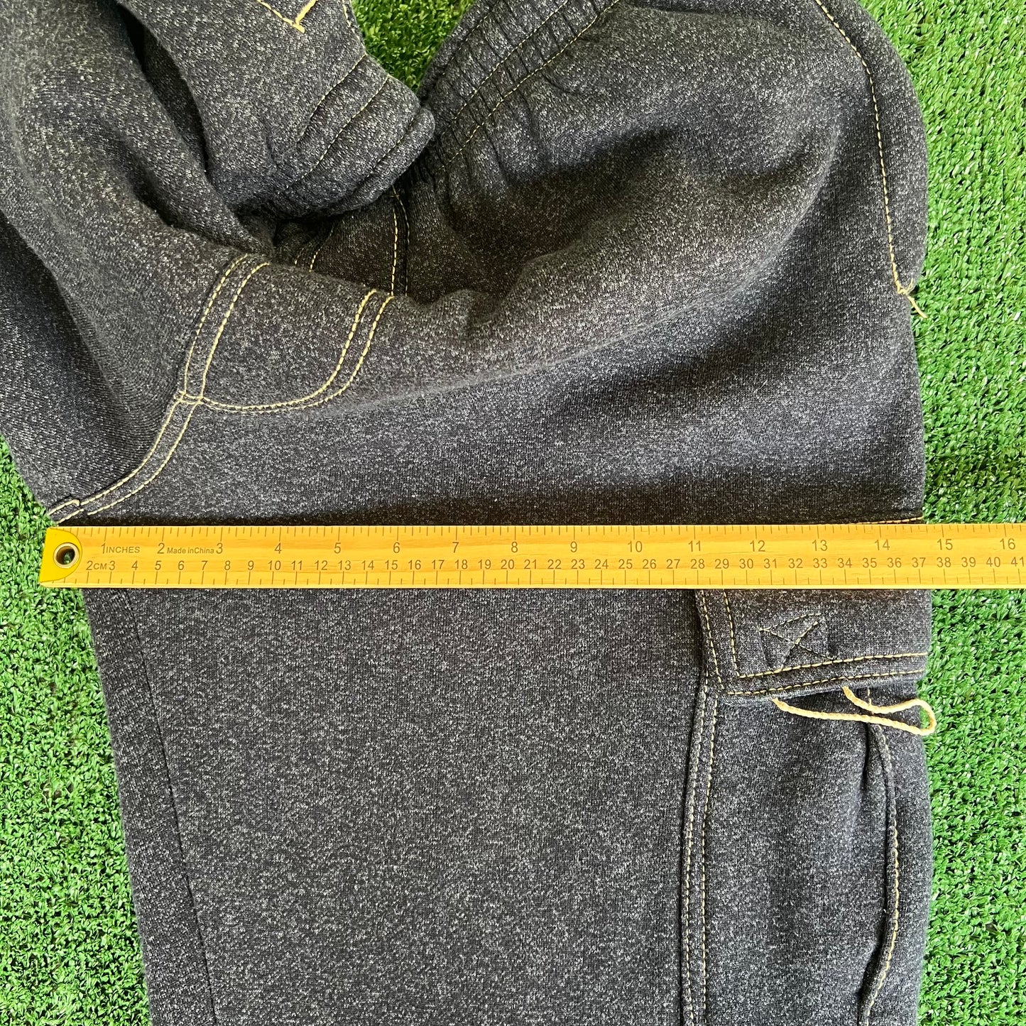 Y2K Baggy Wide-Leg Cargo Sweatpants Dark Gray - Large 34x29.25" 21" Openings