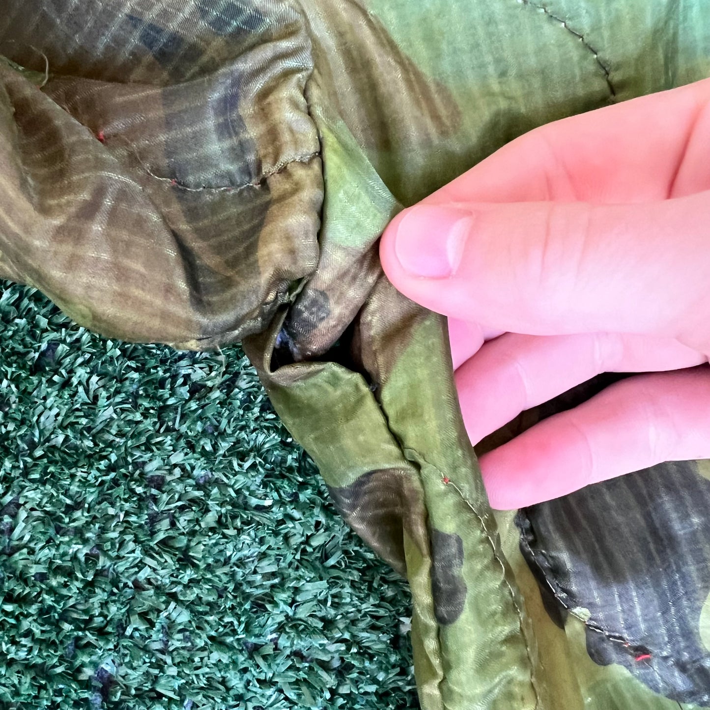 Vintage 70s USMC Saigon Vietnam War Souvenir Full Zip Camouflage Jacket - Medium