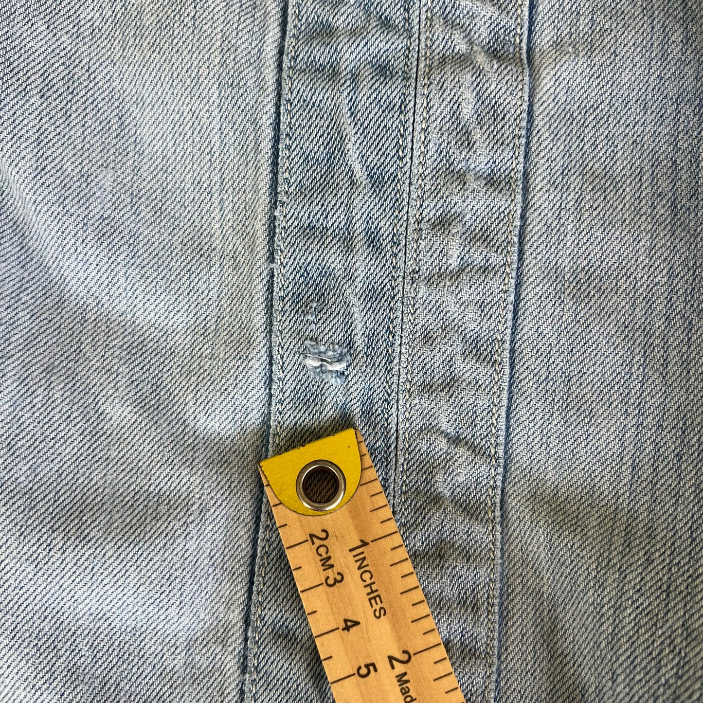 Y2K Rocawear Baggy Distressed Light Wash Blue Jean Shorts - 34x14.5"