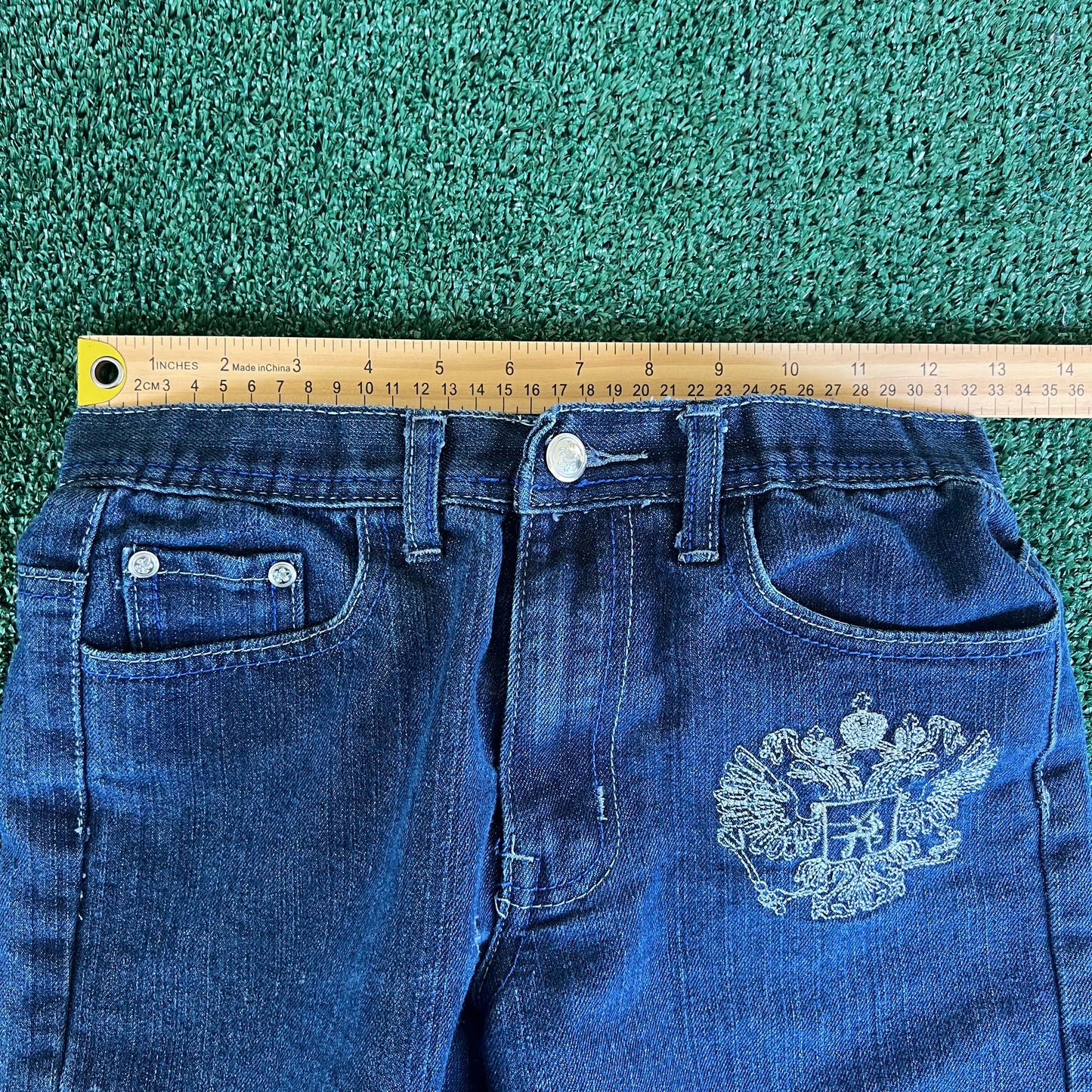 Y2K Distressed Old Skool Embroidered Indigo Blue Jean Shorts - 25x11"
