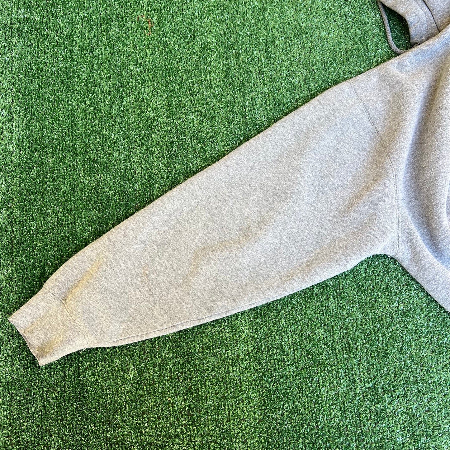 Vintage Y2K Men's Gold's Gym Arnold Heavyweight Dark Gray Boxy Hoodie - XL 27x29"