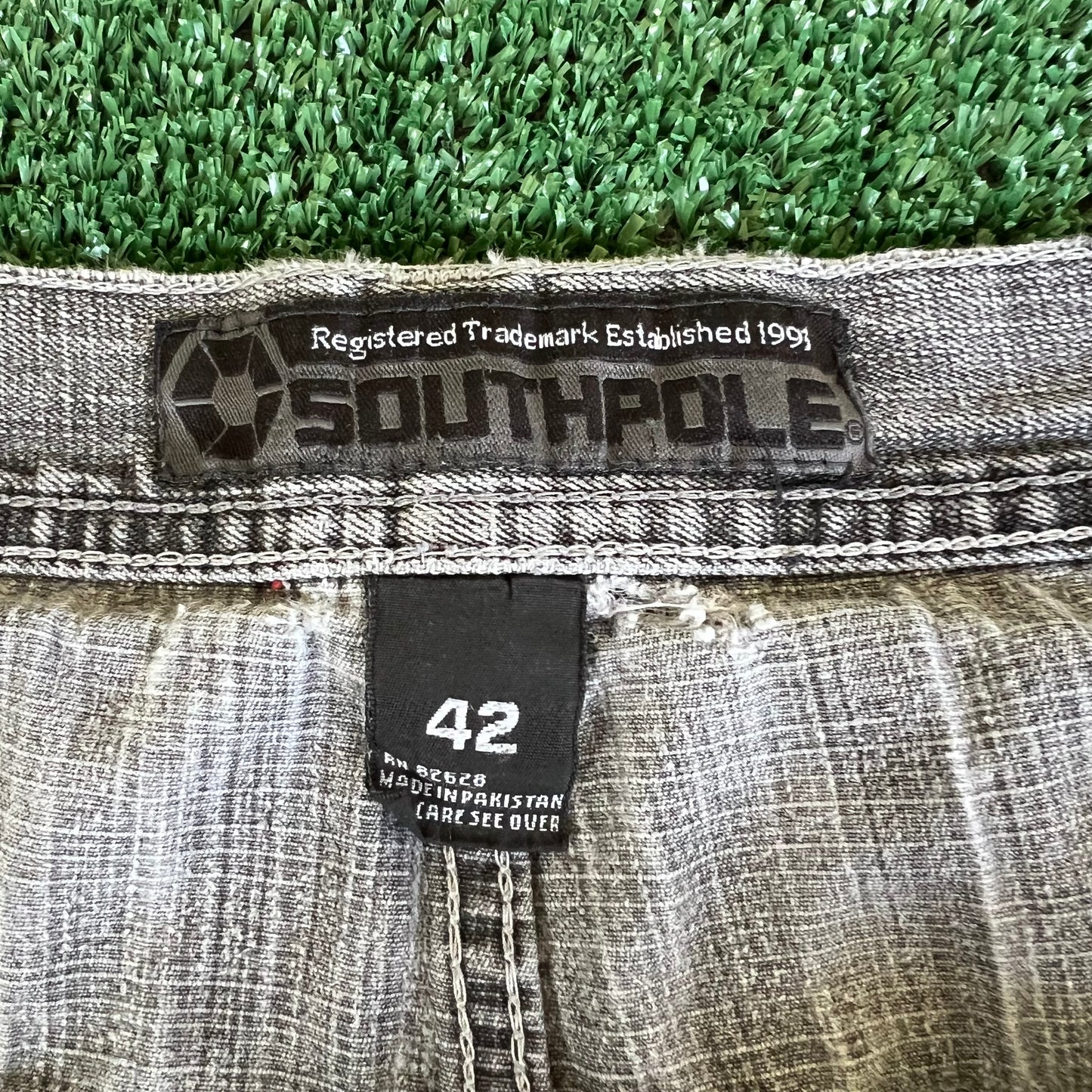 Y2K Southpole Faded Gray Baggy Distressed Jean Shorts - 40x13"