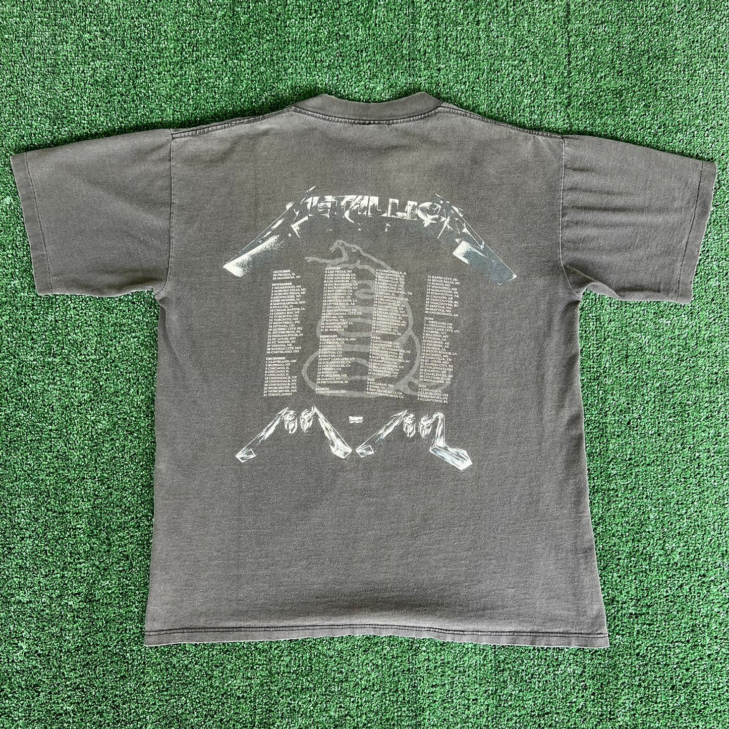 1991-1992 Metallica Band Faces Black Album Concert Tour Faded Black Smokey Gray T-Shirt - Large