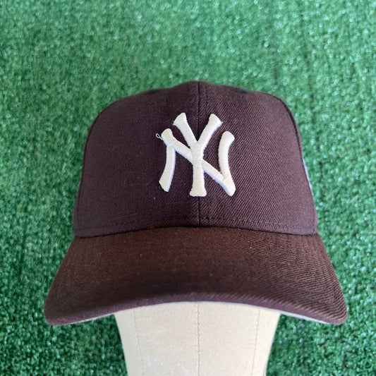 90s New Era MLB New York Yankees Faded Navy 98 World Series Fitted Hat 7 1/2