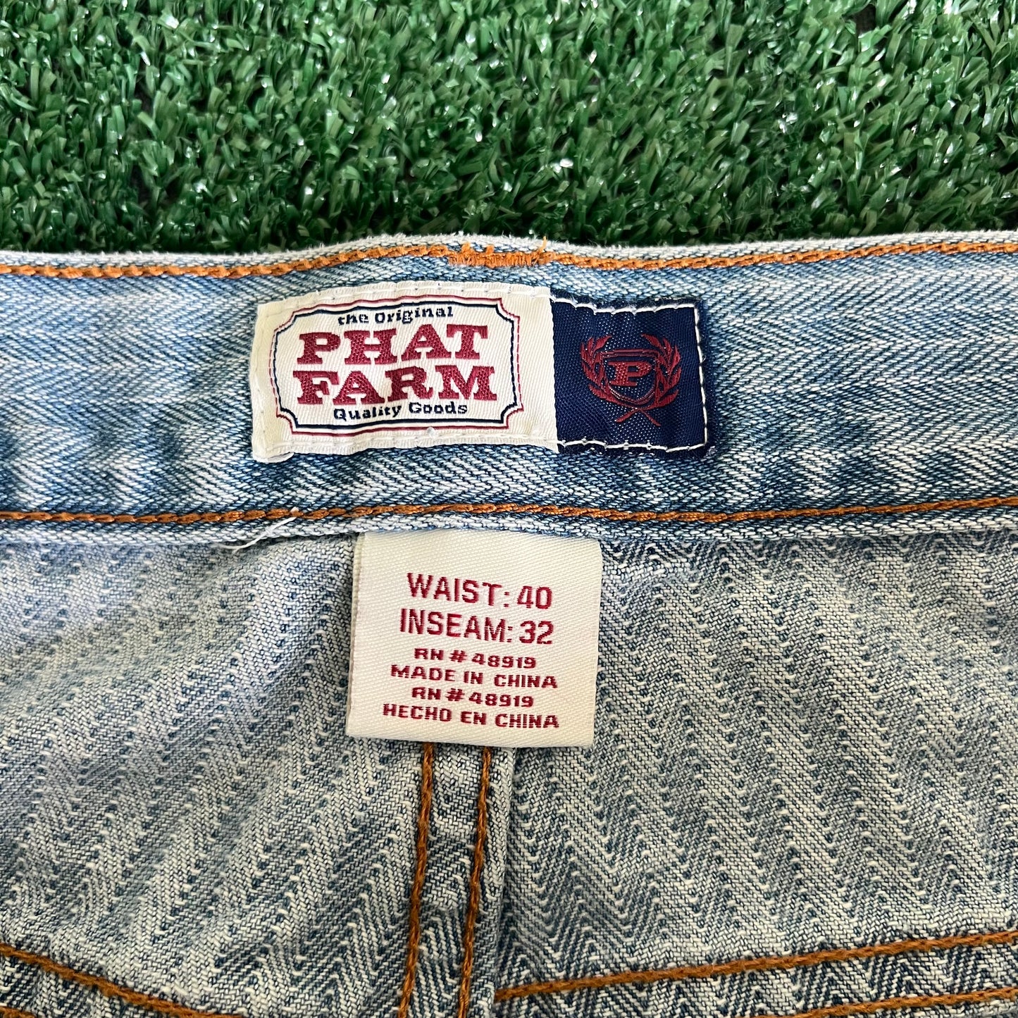 Y2K Phat Farm Light Vertical Striped Baggy Wide-Leg Jeans - 41x31" 20.5" Opens