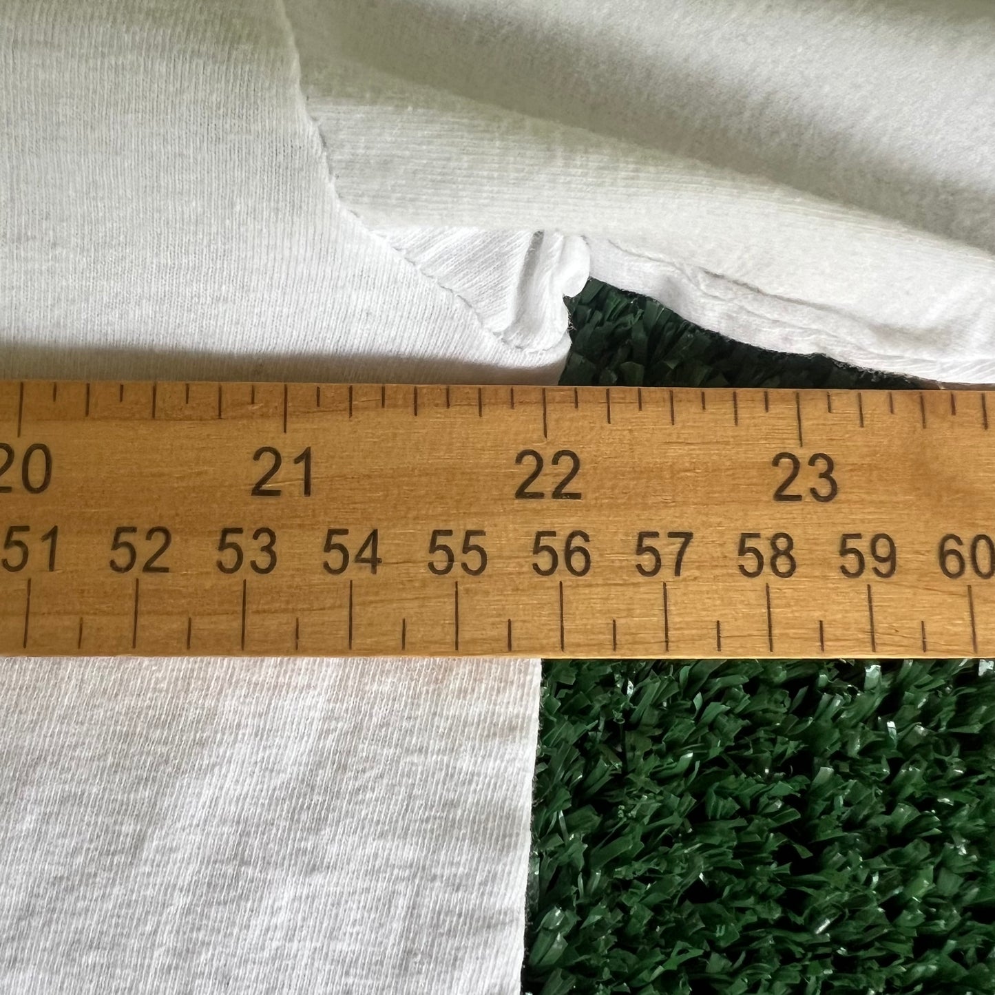 90s Hard Rock Cafe Bootleg Bullet Hole White T-Shirt - Large