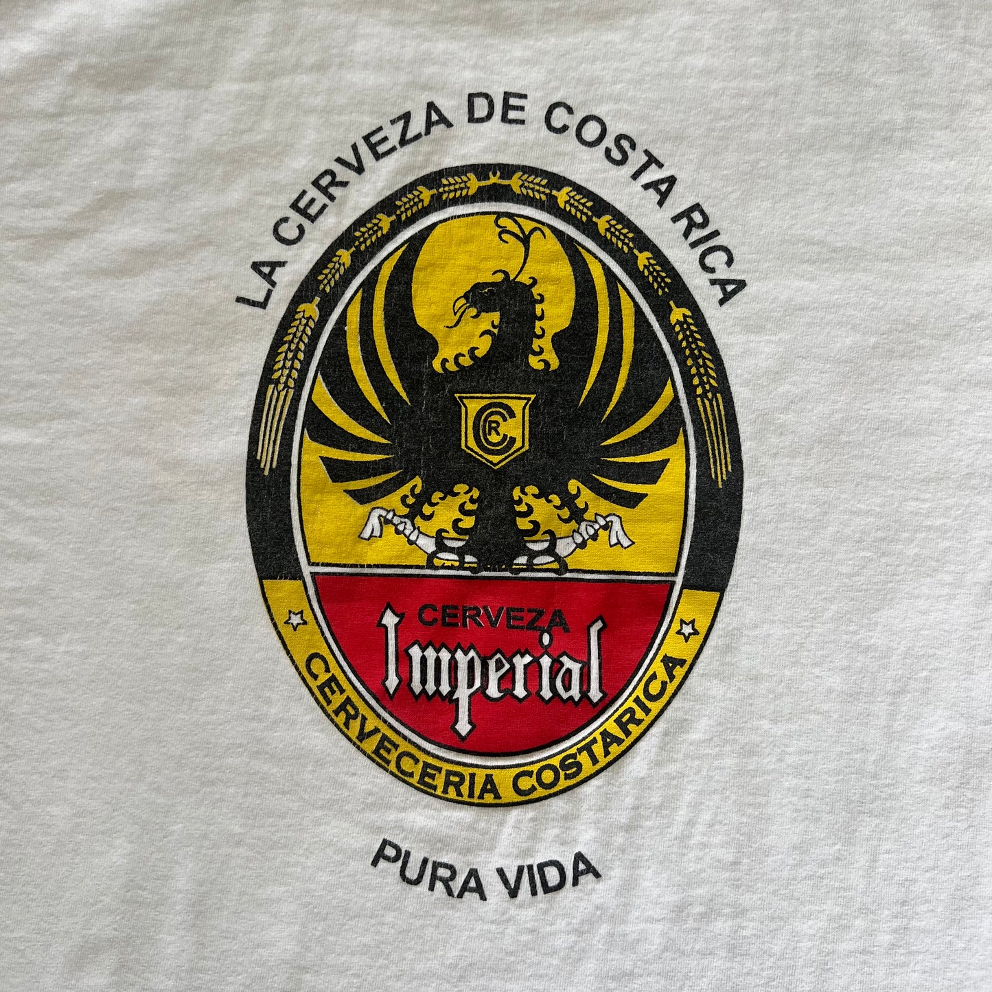 Y2K La Cervervexa De Costa Rica Pura Vida Imperial Beer White T-Shirt - Large