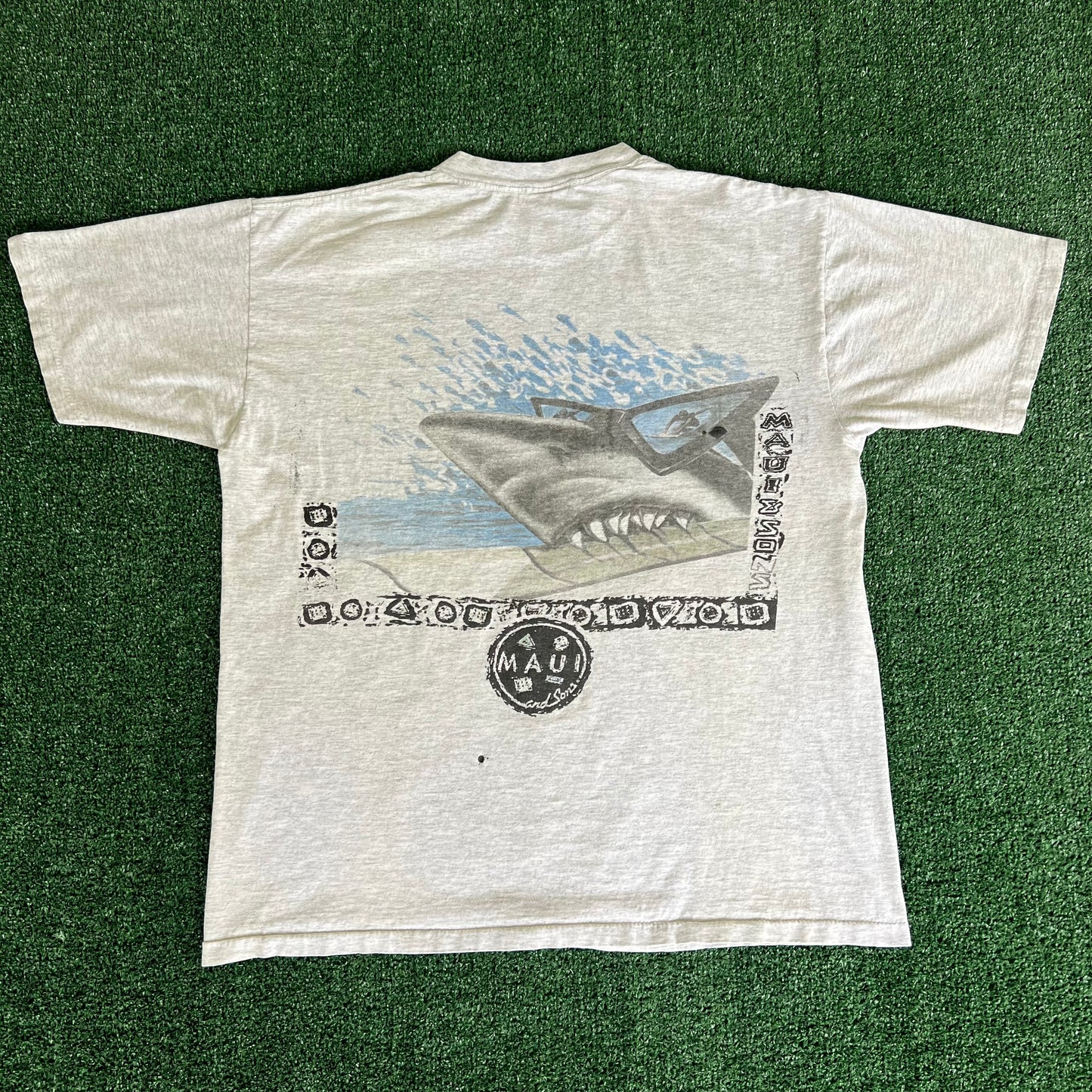 90s Maui & Sons Surf Shark Gray T-Shirt - XL