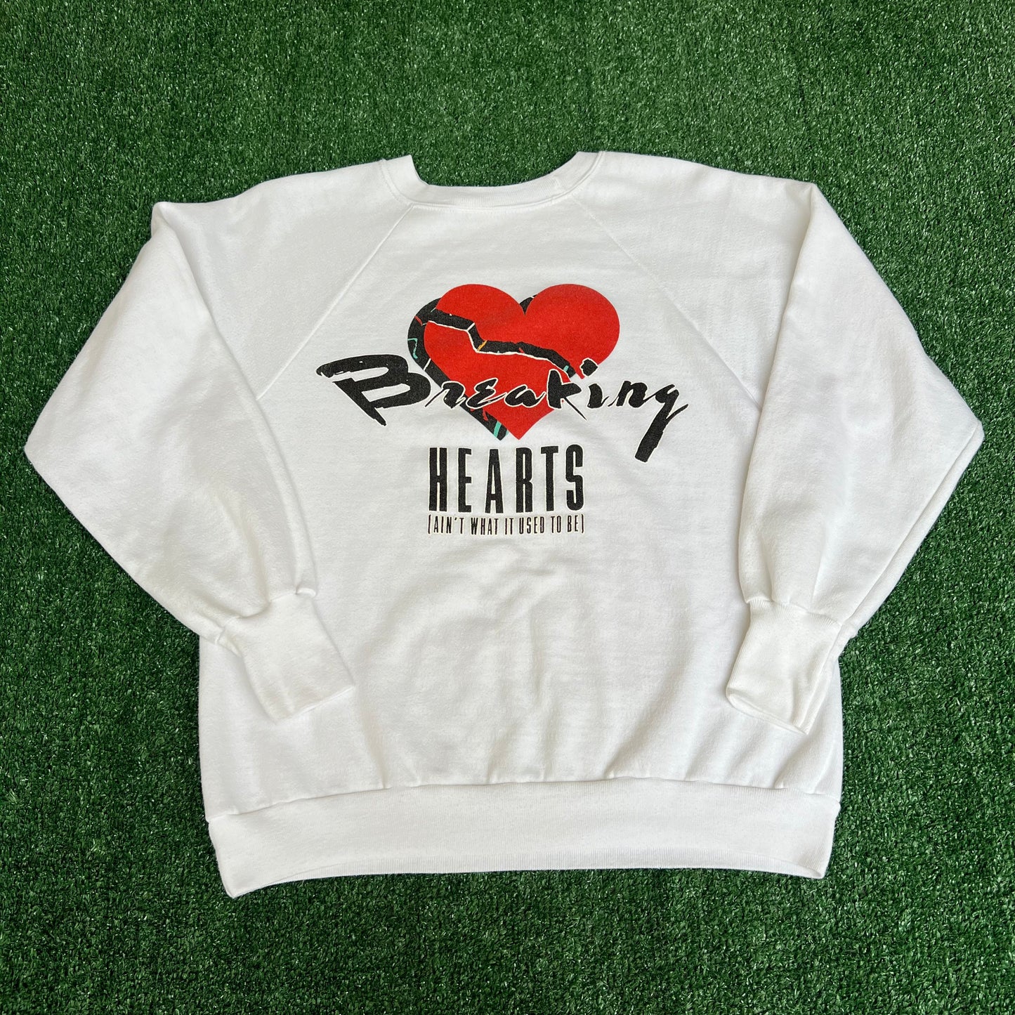 Vintage 1984 Men's Elton John Tour White Raglan Cut Crewneck Sweatshirt Small 20x24"