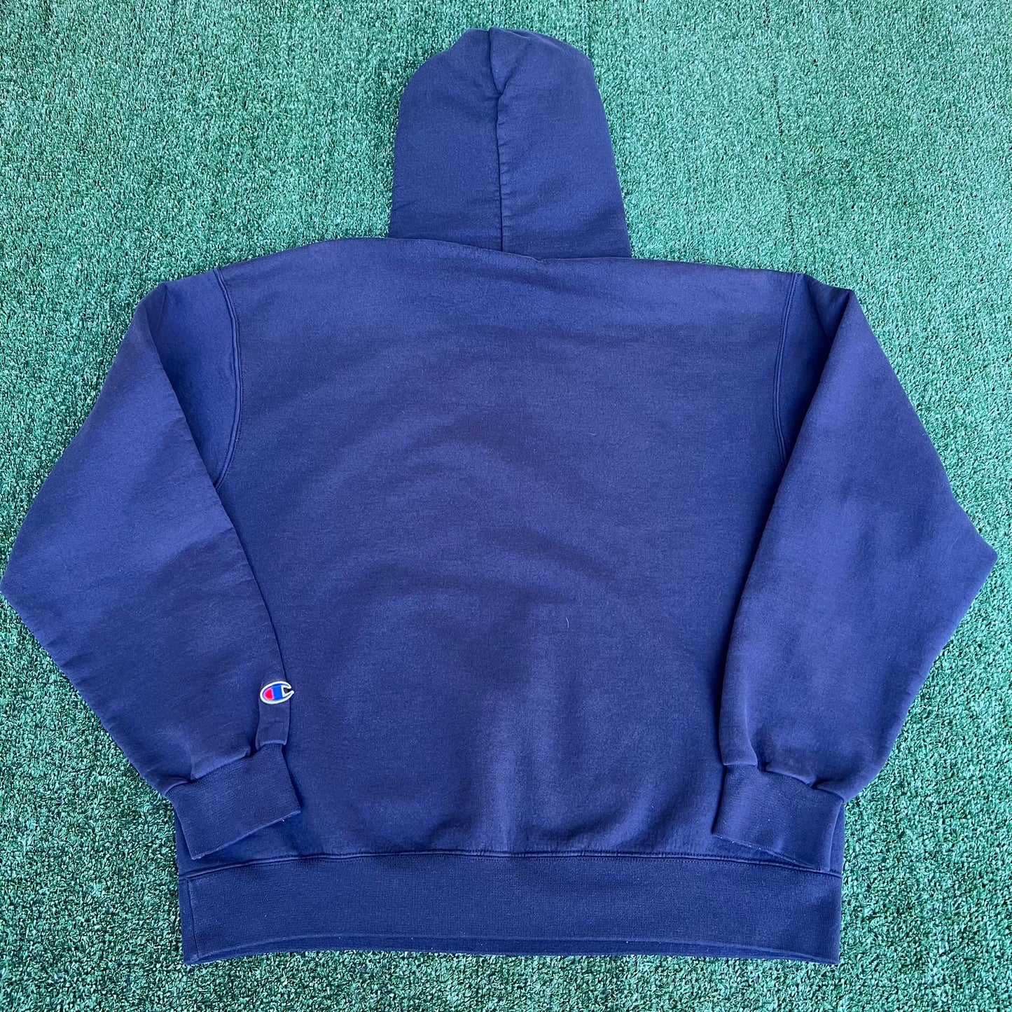 VTG Y2K Men's Champion UMass Dartmouth Massachusetts Navy Blue Boxy Hoodie - Large