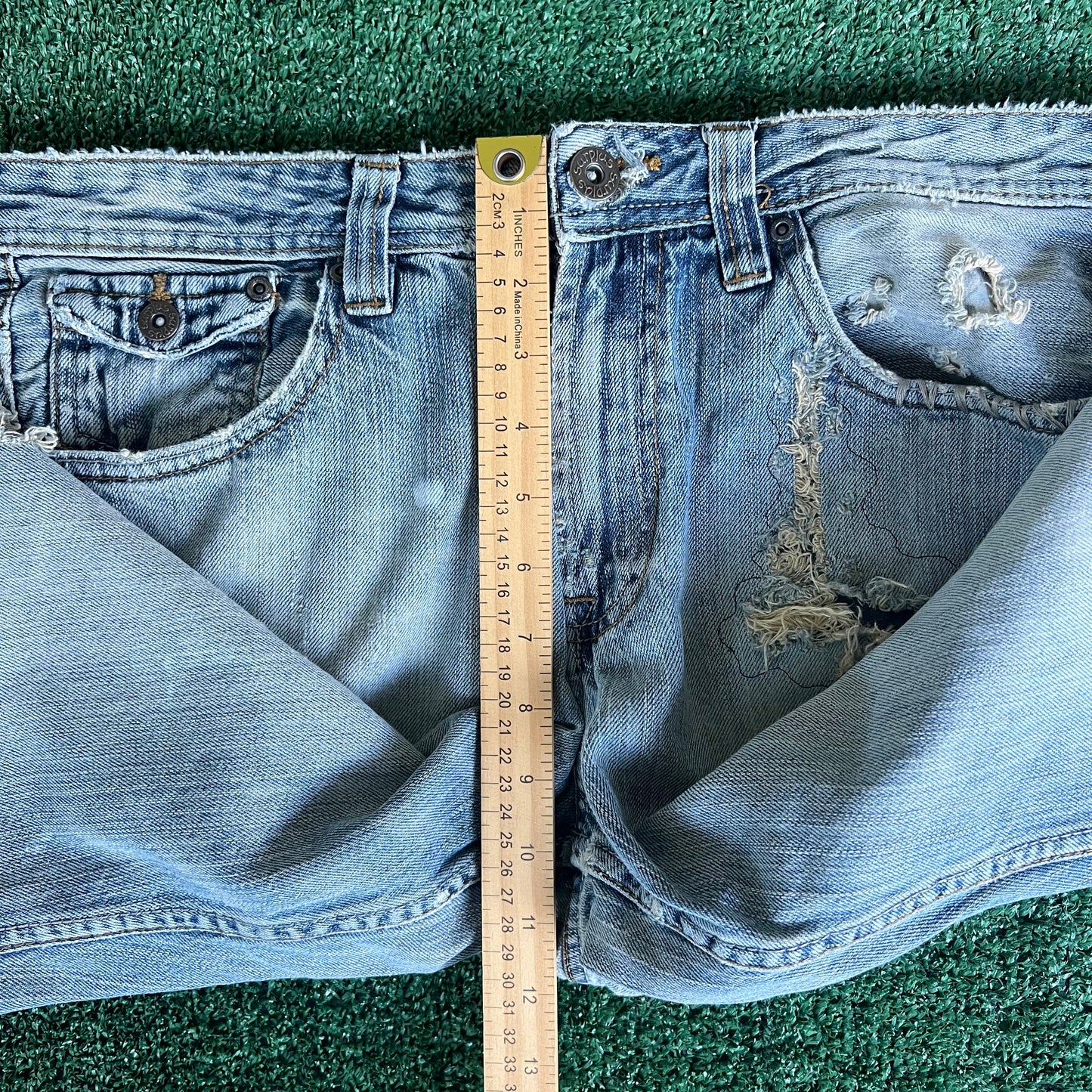 Y2K Surplus Eagle Wide-Leg Baggy Blue Jeans - 34x32.5" 20" Opens