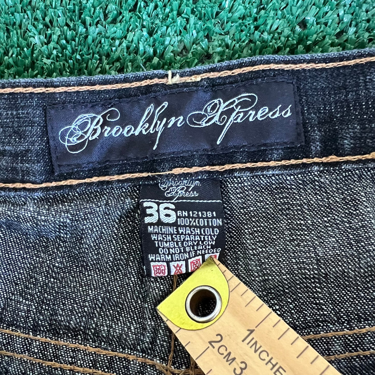 Y2K Brooklyn Express Rising Sun Baggy Black Jean Shorts - 34x14.5"