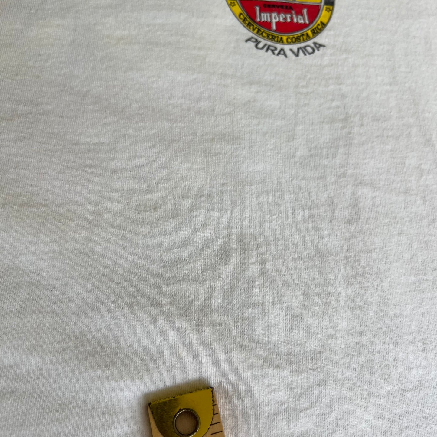 Y2K La Cervervexa De Costa Rica Pura Vida Imperial Beer White T-Shirt - Large