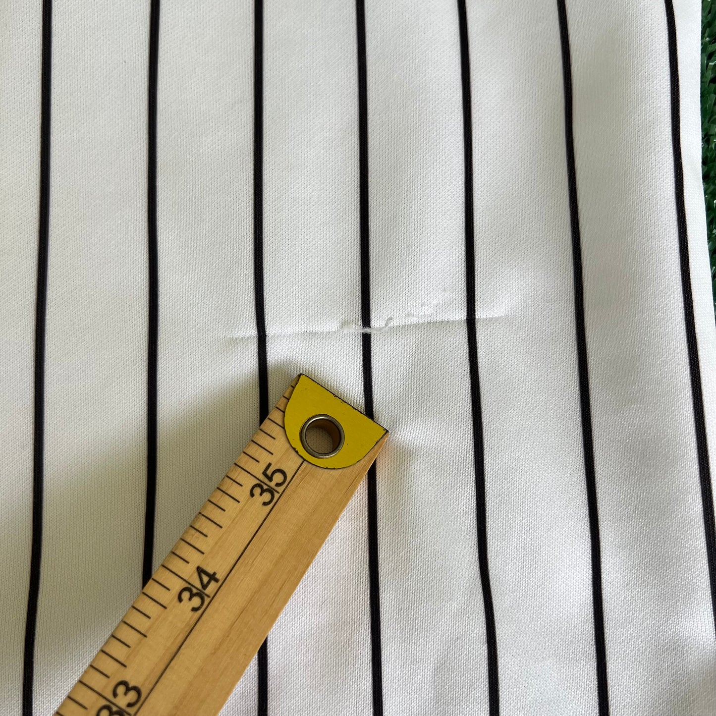 Y2K Majestic MLB Chicago White Sox Joe Crede #24 White Pinstripe Baseball Jersey - Medium