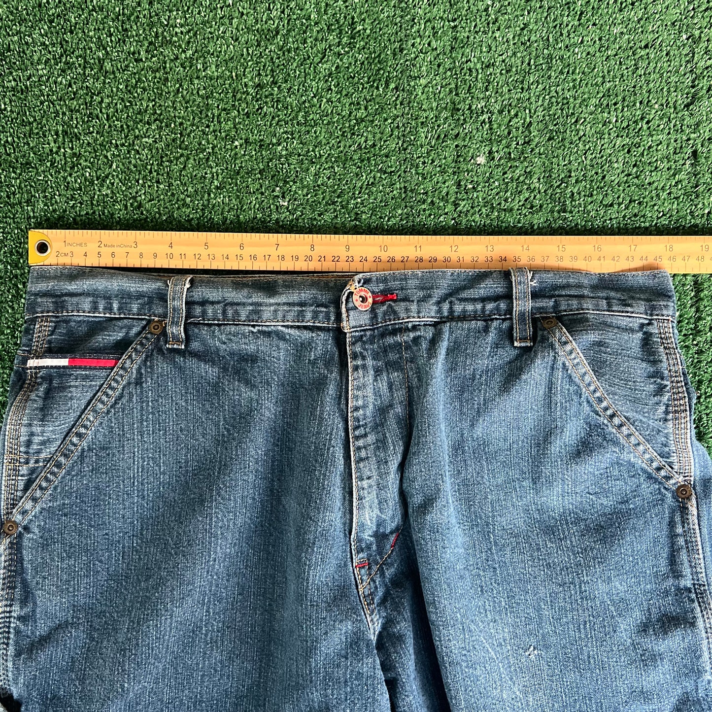 Y2K Tommy Hilfiger Flag Baggy Carpenter Cargo Blue Jean Shorts - 35x12"