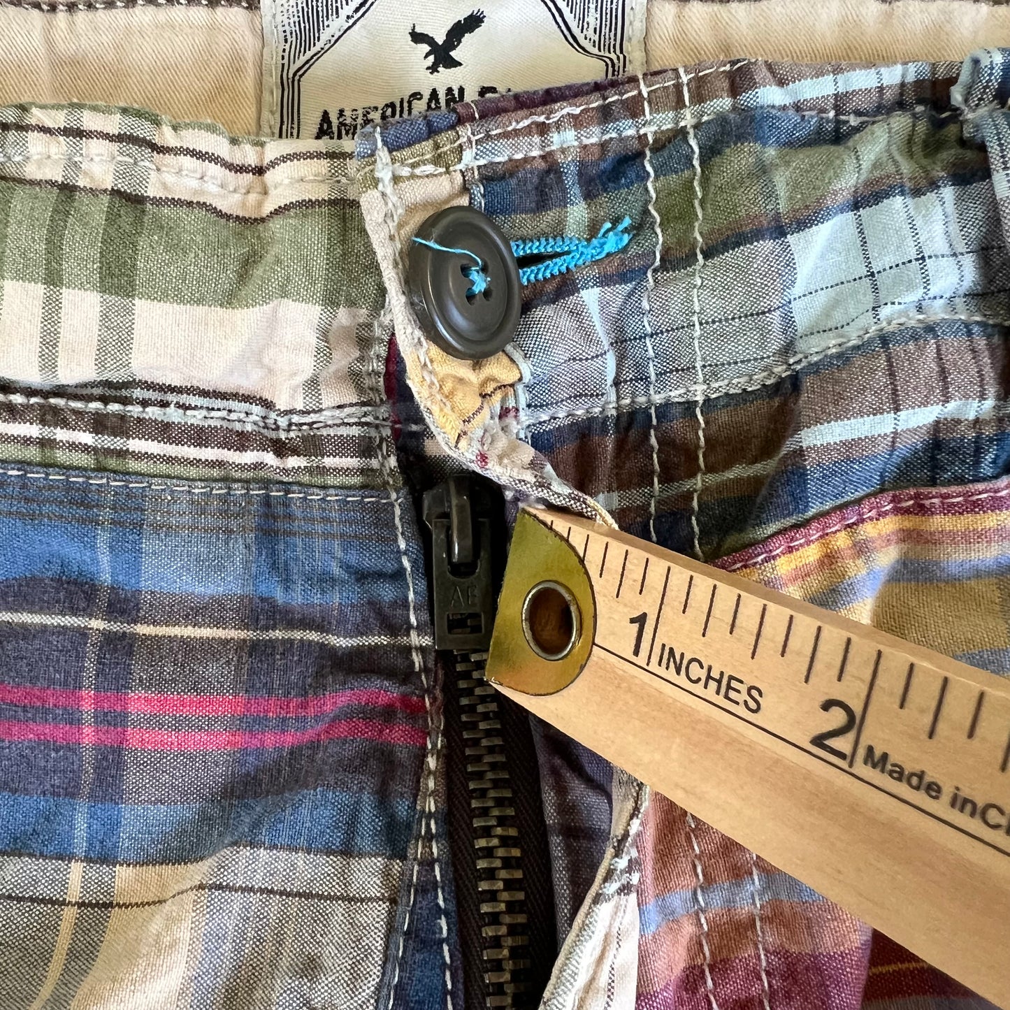Y2K American Eagle Plaid Patchwork Baggy Cargo Shorts - 36x12"