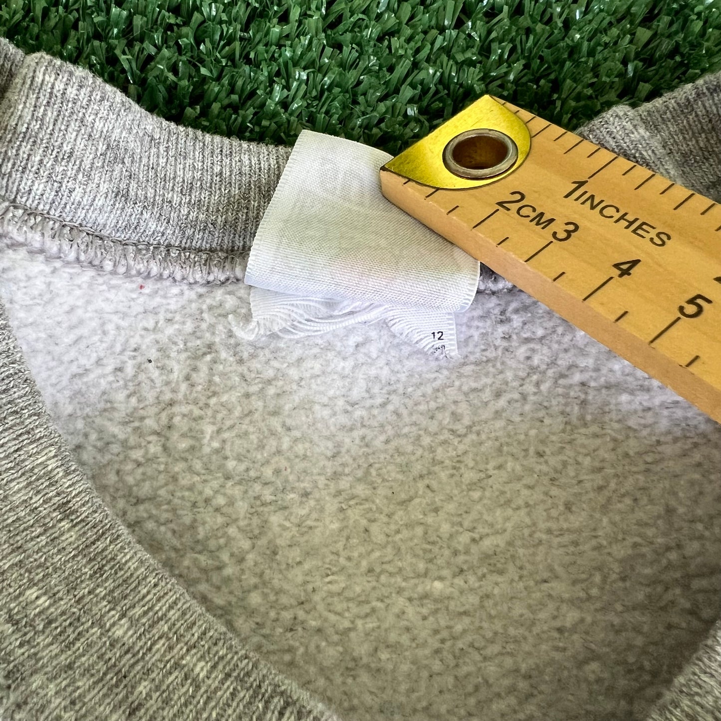 90s East Stroundsburg University Pennsylvania Gray Boxy Sweatshirt - Large