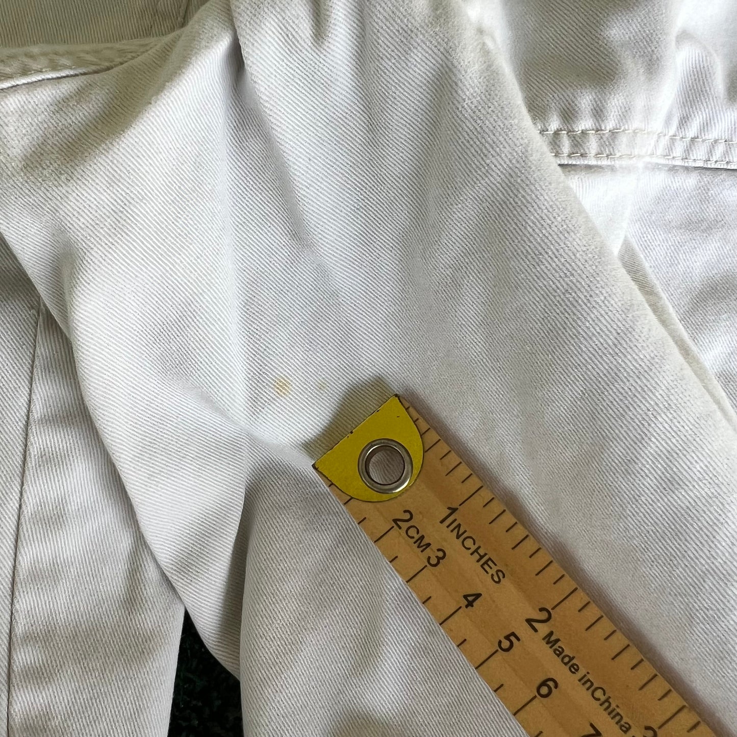 90s Levi's L2 Distressed Khaki Side Stripe Shorts - 30x10.5"