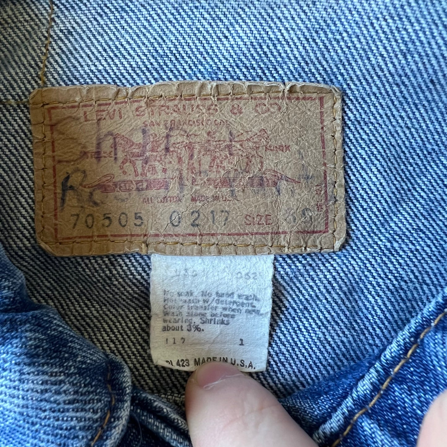 70s Levi’s 70505-0217 Type 3 Indigo Denim Jean Jacket Small E #52 B - Size 36 Small