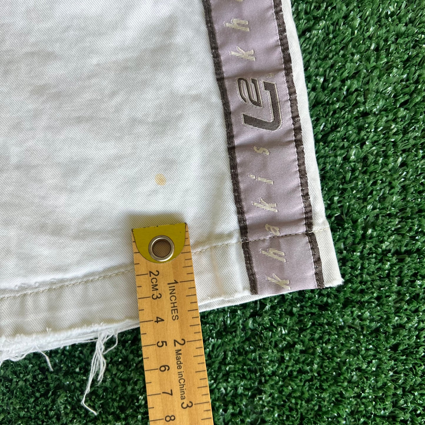 90s Levi's L2 Distressed Khaki Side Stripe Shorts - 30x10.5"