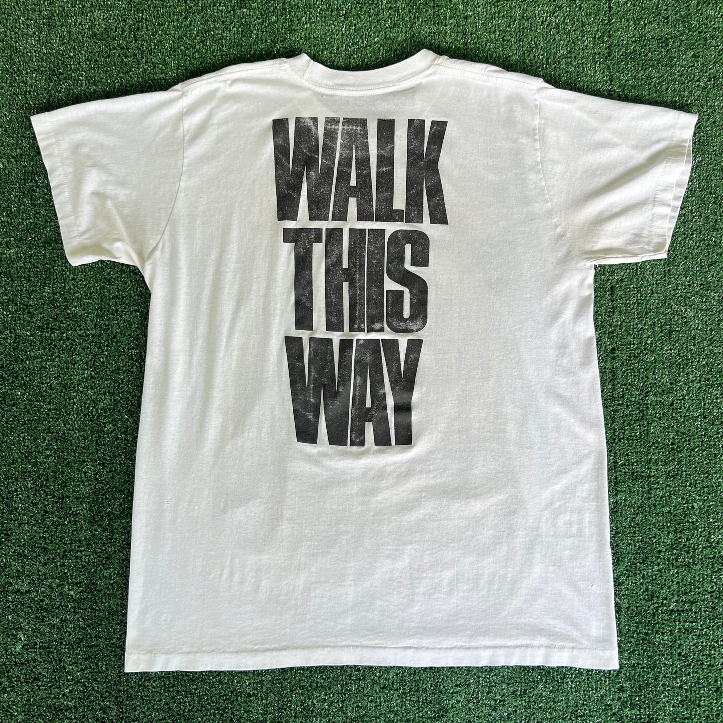 80s Aerosmith Rock Band "Walk This Way" White T-Shirt - Large