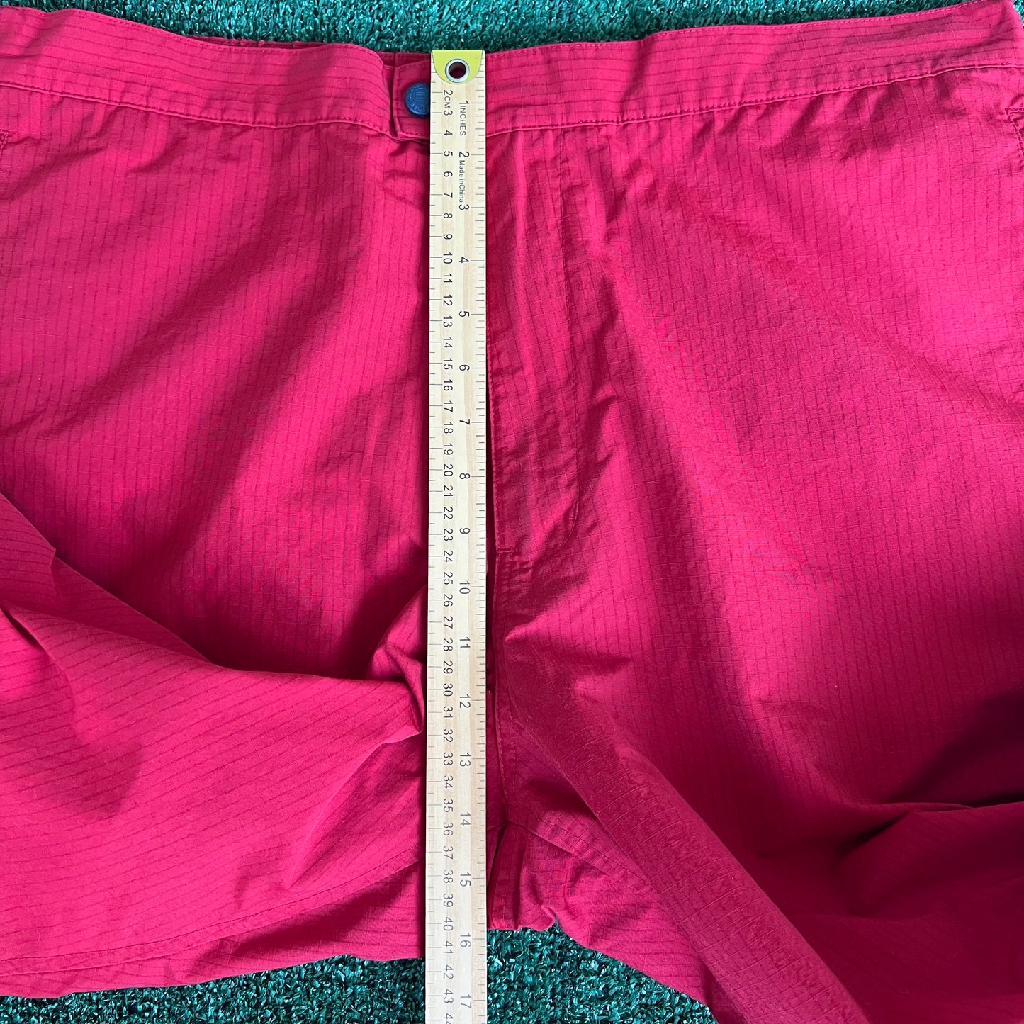 Y2K Tommy Hilfiger Red Baggy Wide-Leg Windbreaker Pants  - 2XL 40x30" 20.5" Openings
