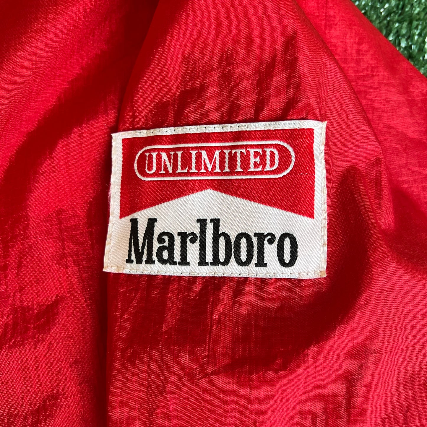 90s Marlboro Cigarettes Packable Red Hooded Windbreaker Jacket - Large