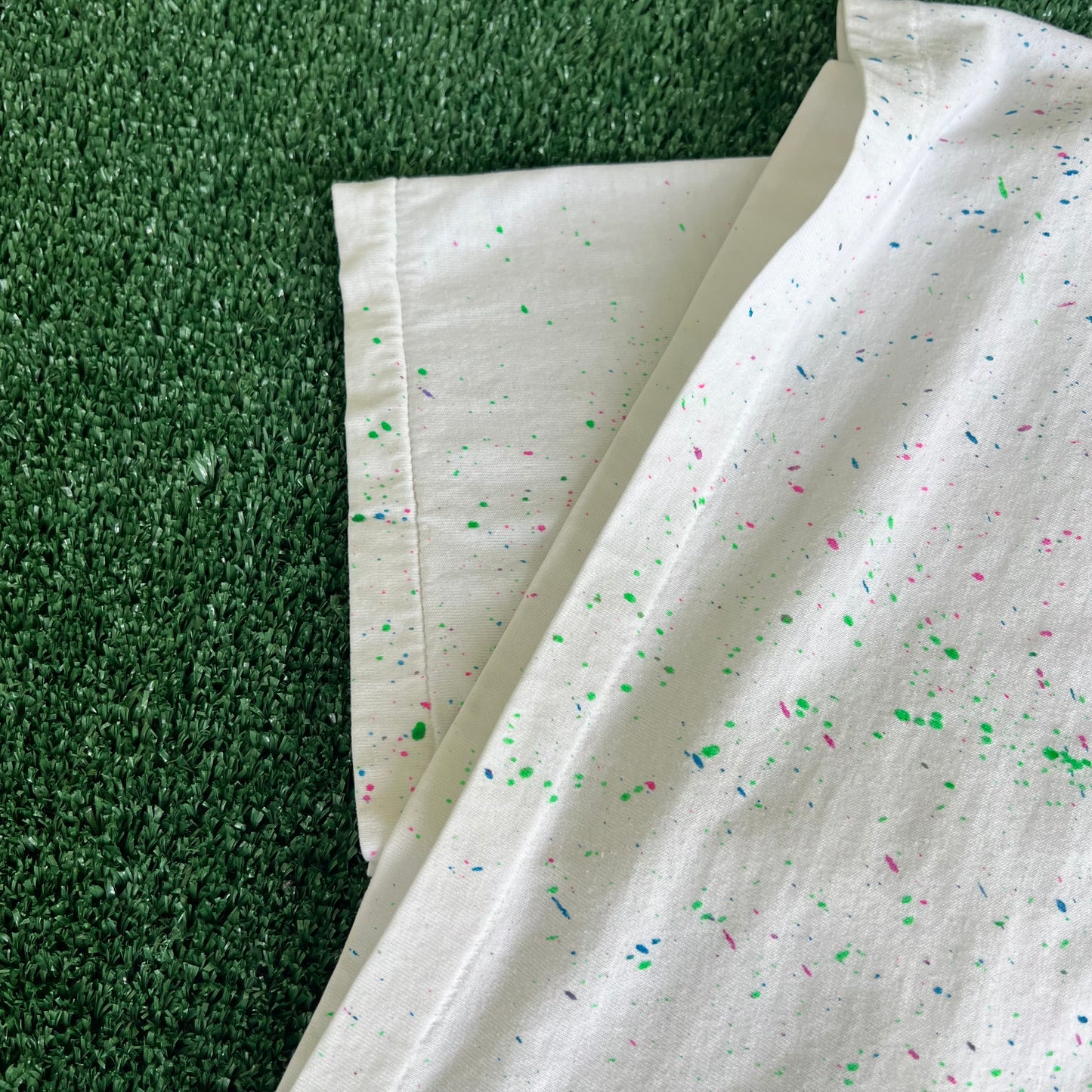 80s Velva Sheen Florida Mickey Mouse Paint Splatter White T-Shirt - Large