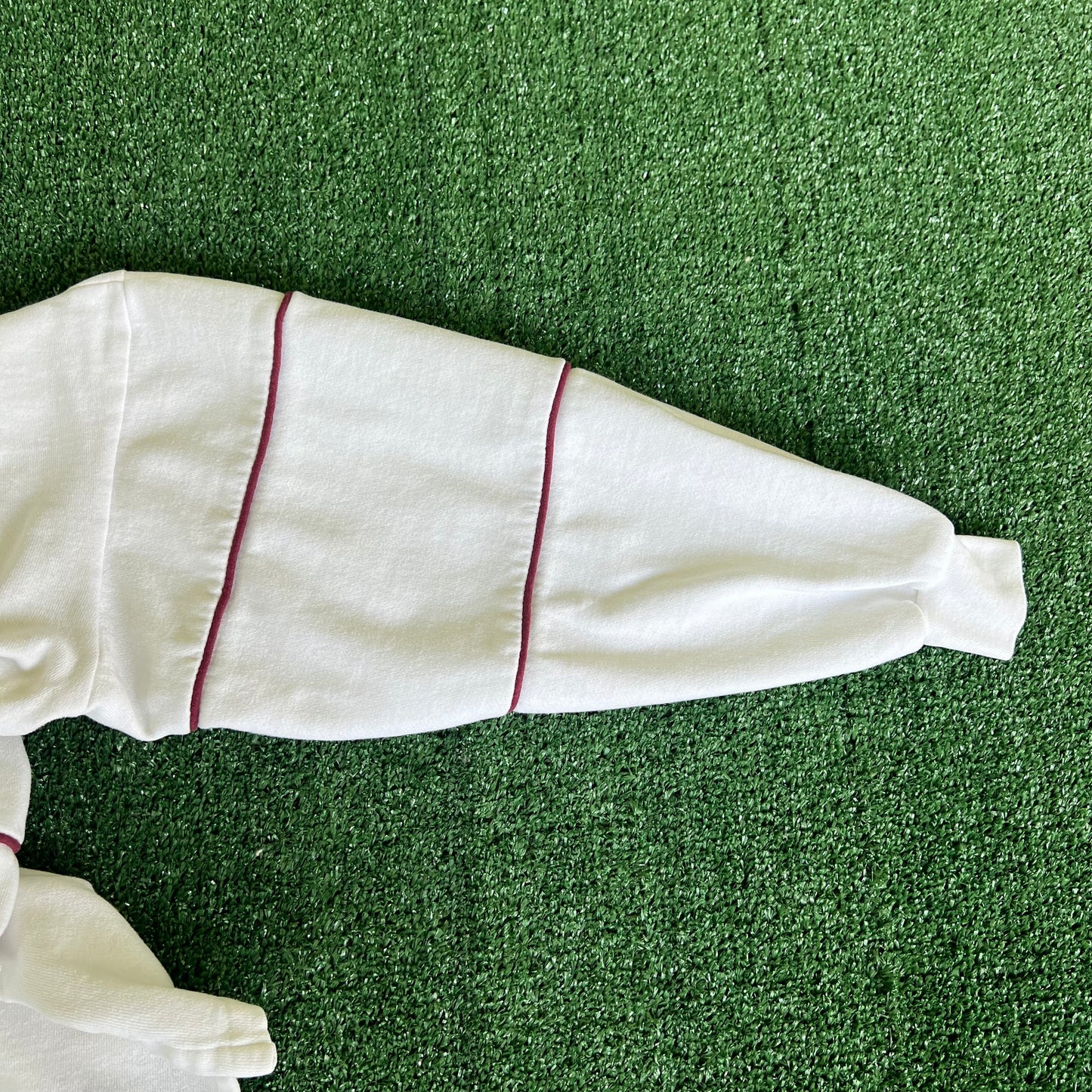 70s Southern Illinois University Salukis White Burgundy Stripe Sweatshirt - Large