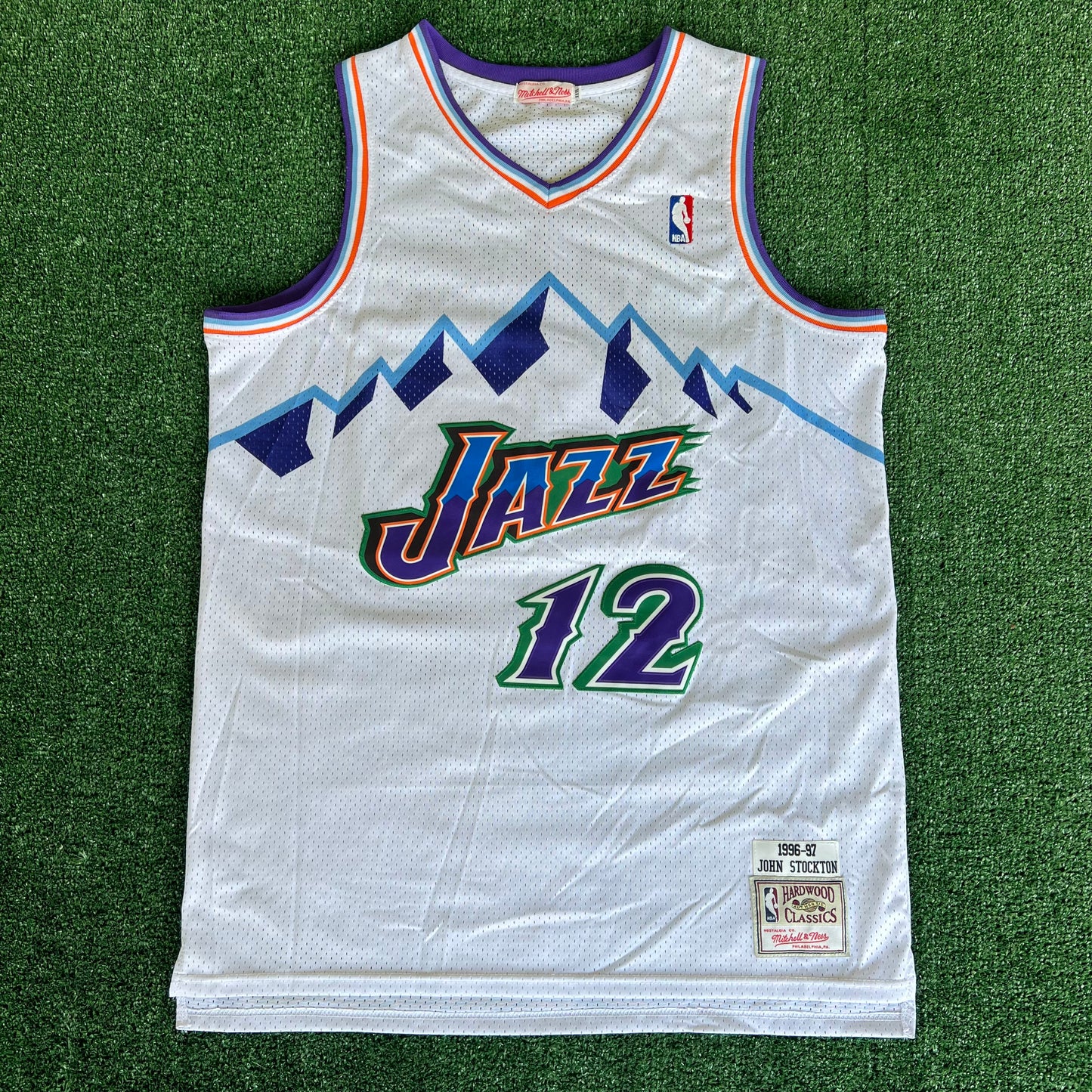 Retro 90s Mitchell & Ness NBA Utah Jazz John Stockton Bootleg White Jersey - 2XL