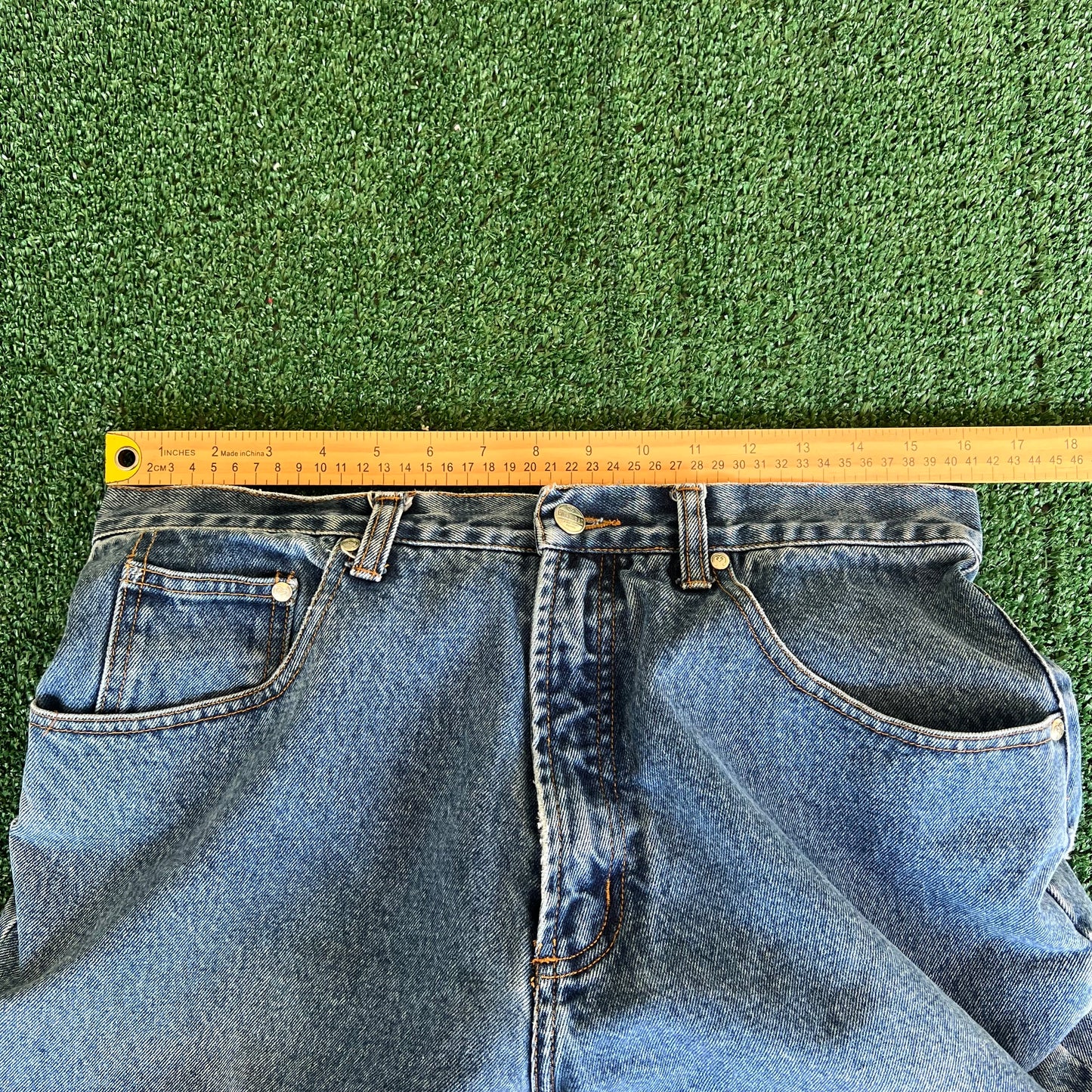 90s Y2K Bullhead Pipes Wide-Leg Blue Jeans - 32x29" 23" Opens