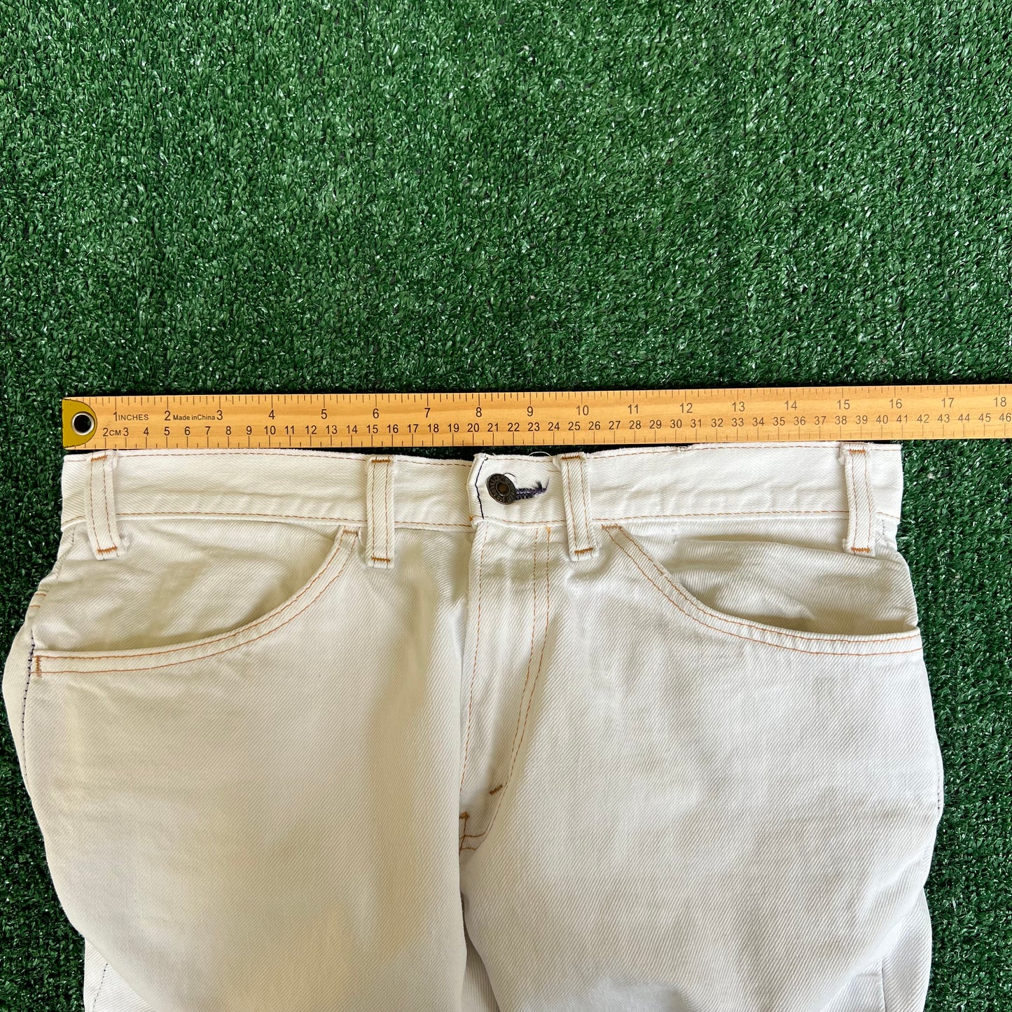 VTG 70s Levi's 684 Big Bell Bottoms Orange Tab Talon Distress White Jeans 32x31"