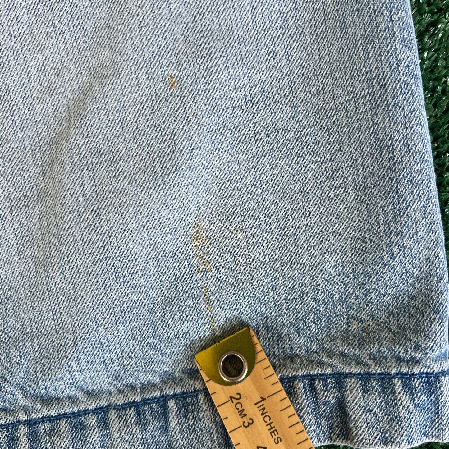 Y2K Rocawear Baggy Distressed Light Wash Blue Jean Shorts - 34x14.5"