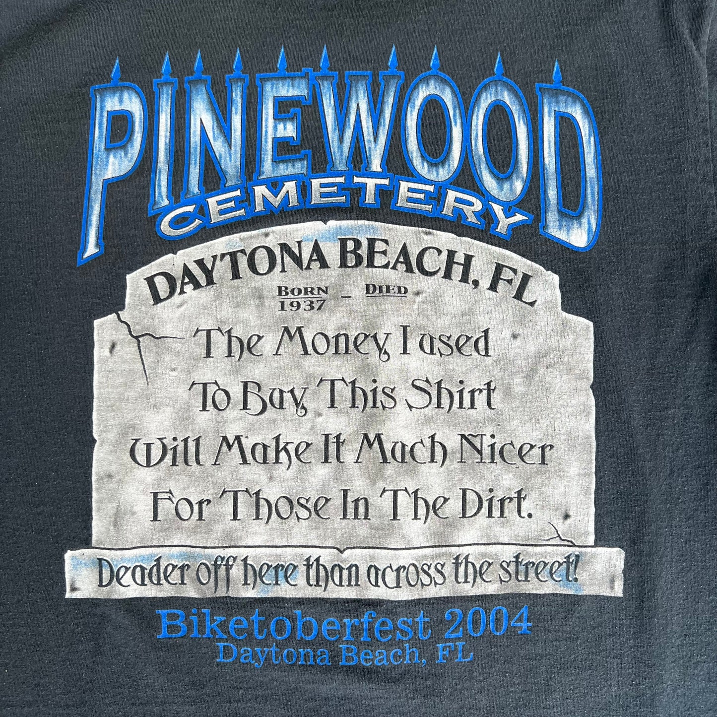 2004 Pinewood Cemetary Biktoberfest Daytona Beach Faded Black T-Shirt - Medium