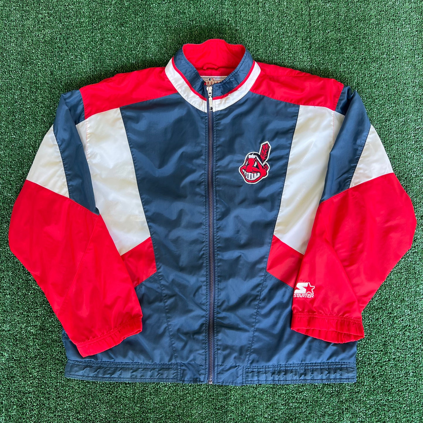 90s Starter MLB Cleveland Indians Navy Blue Zip-Up Windbeaker Jacket - Large