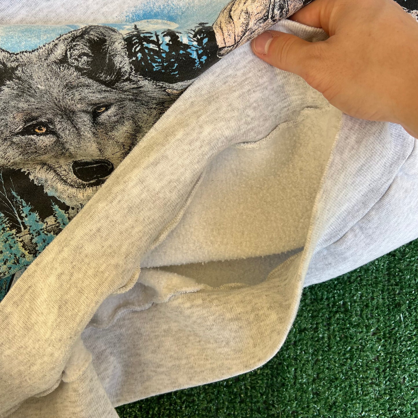 VTG 90s Men's Kaibab National Forest AZ Wolf Wrap Around Print Gray Sweatshirt - XL