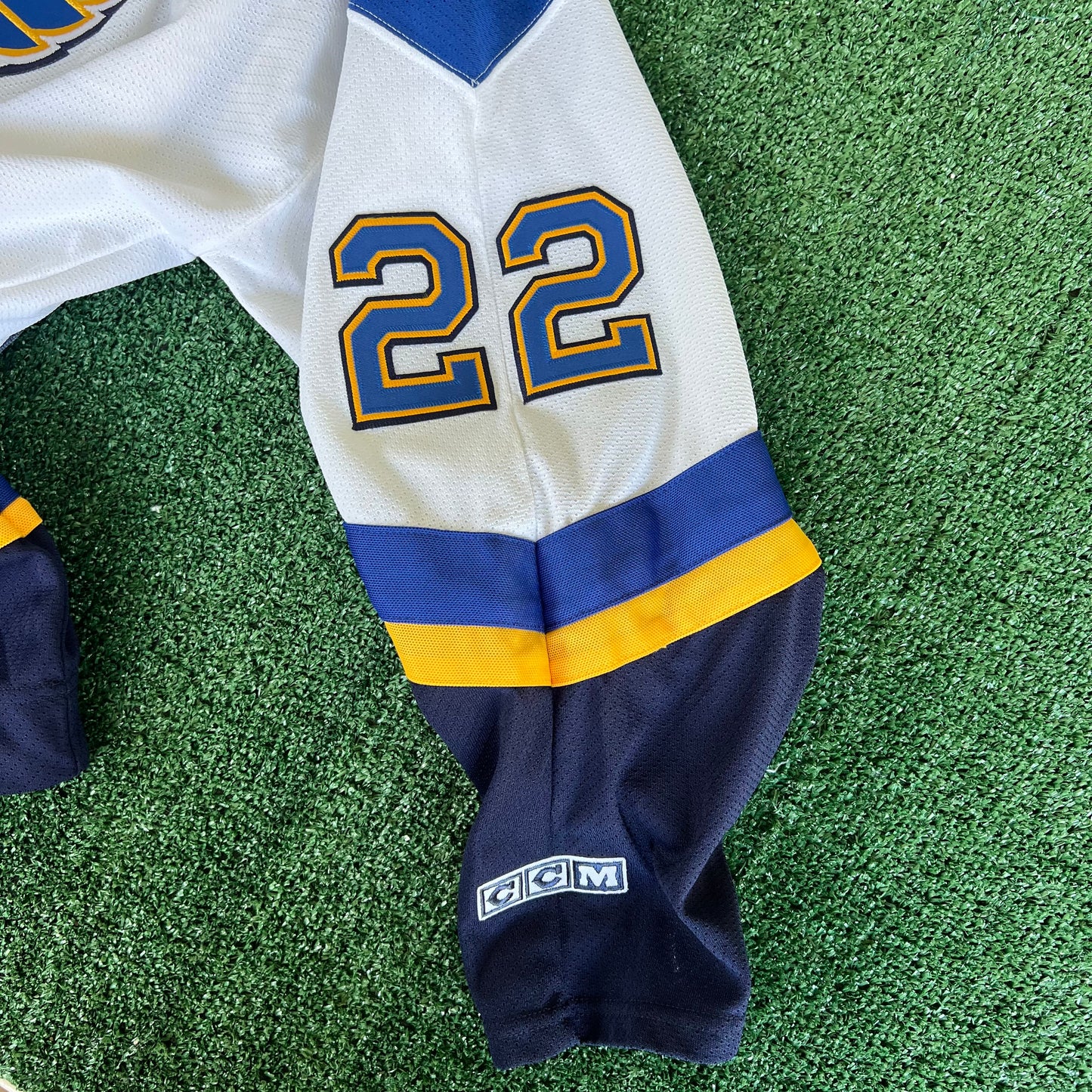 Y2K CCM NHL St. Louis Blues Martin Rucinsky Hockey Jersey - XL