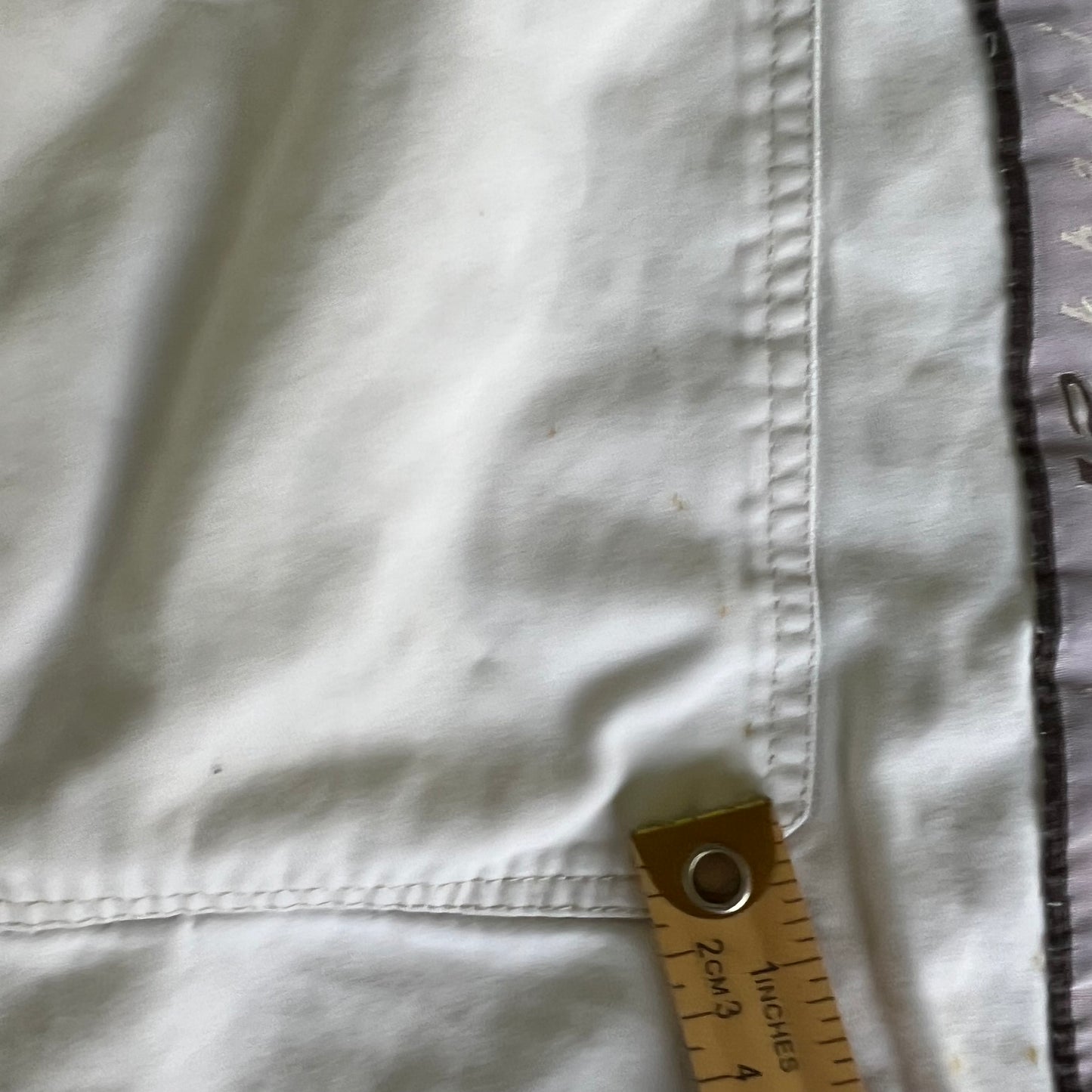 90s Levi's L2 Distressed Khaki Side Stripe Shorts - 30x10.5"