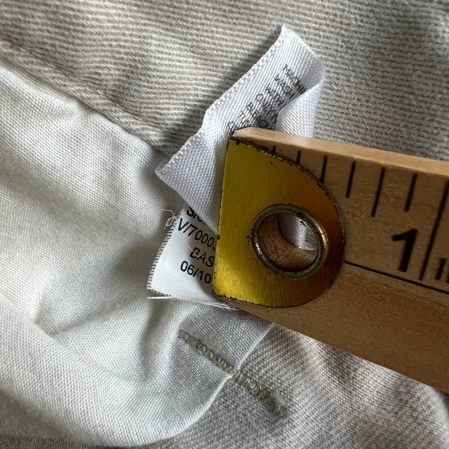 Y2K Old Navy Light Khaki Cargo Wide-Leg Baggy Pants - 39x31.5" 21" Opening