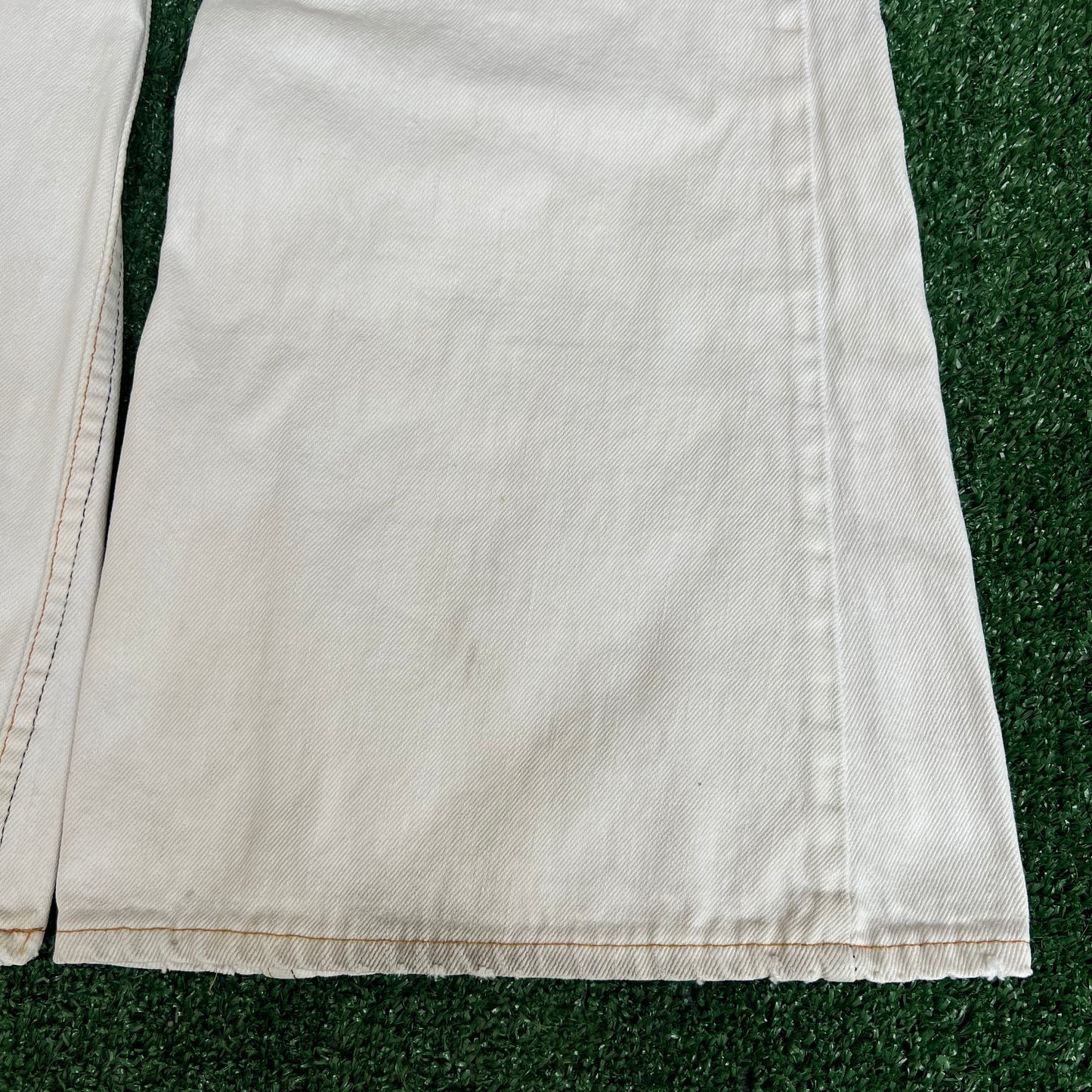 VTG 70s Levi's 684 Big Bell Bottoms Orange Tab Talon Distress White Jeans 32x31"