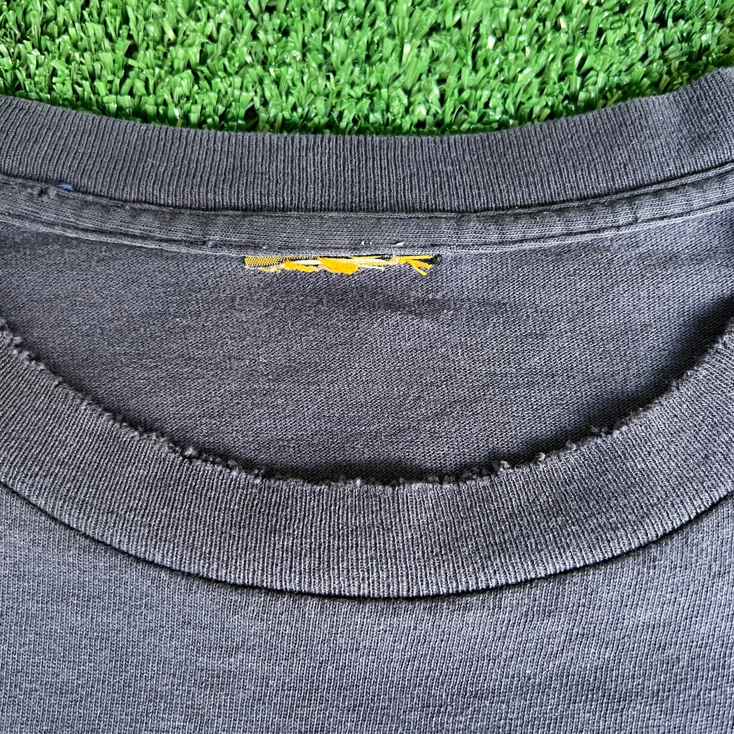 90s Nutmeg Michigan Wolverines UM Blue Distressed T-Shirt - 2XL